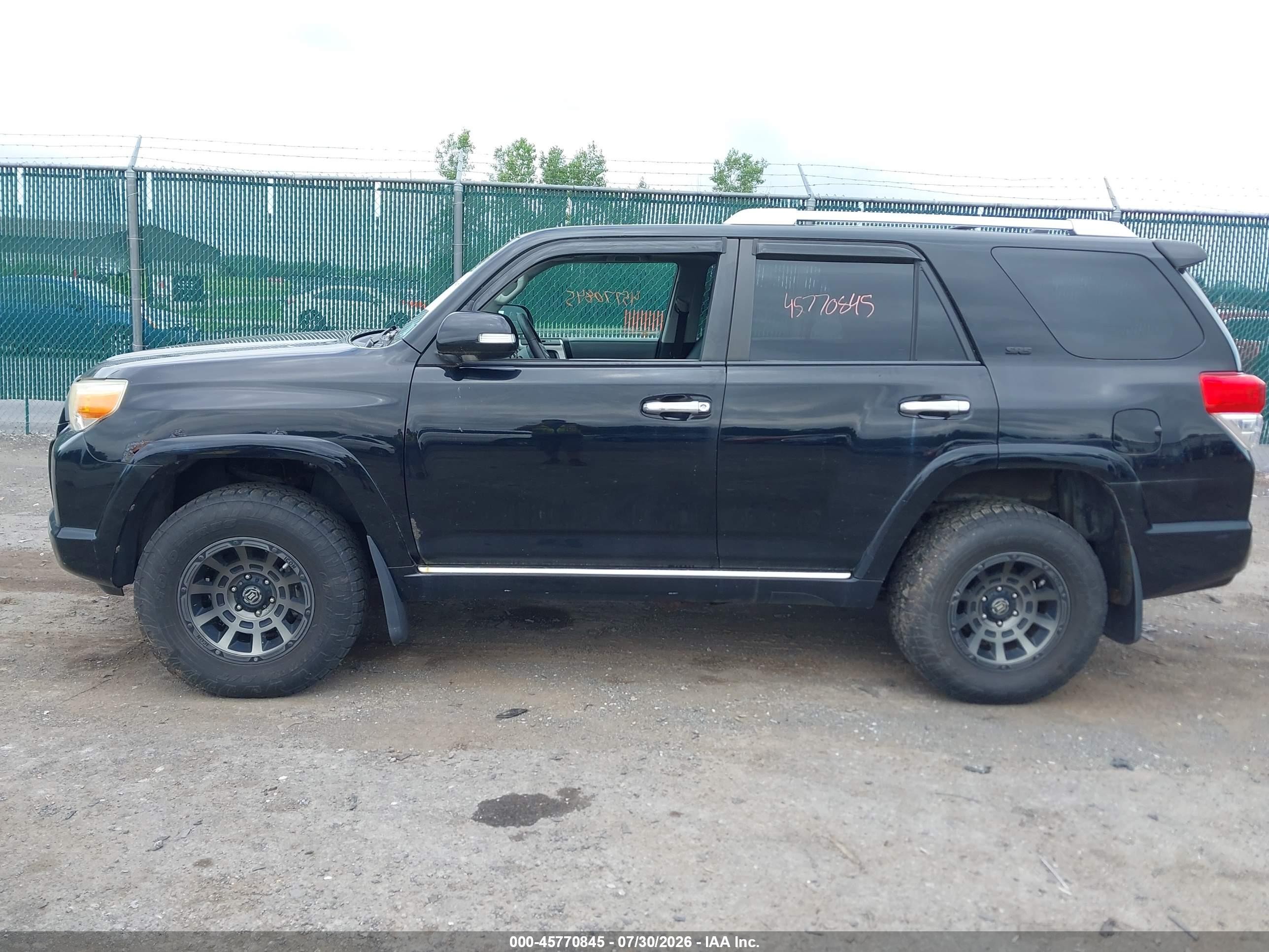 2010 Toyota 4runner Sr5 V6 Black vin: JTEBU5JR5A5028948