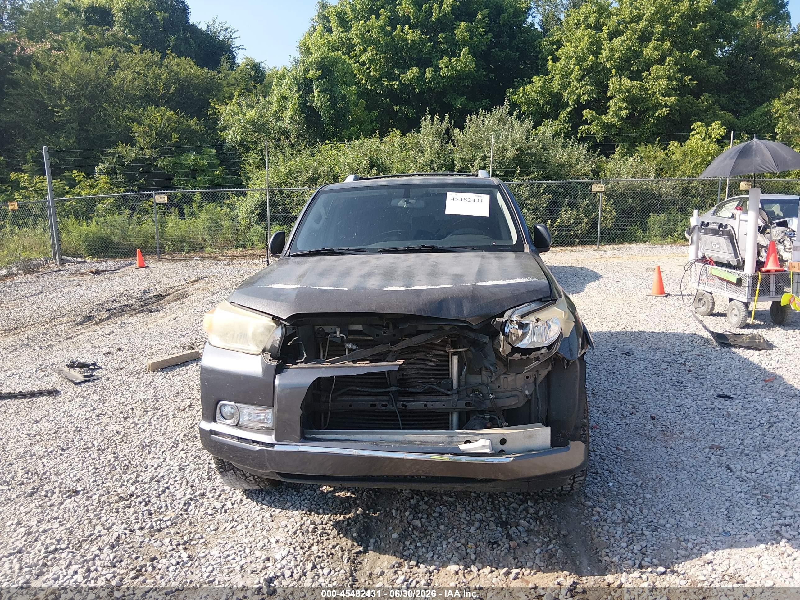 2010 Toyota 4runner Sr5 V6 Gray vin: JTEBU5JR5A5029355