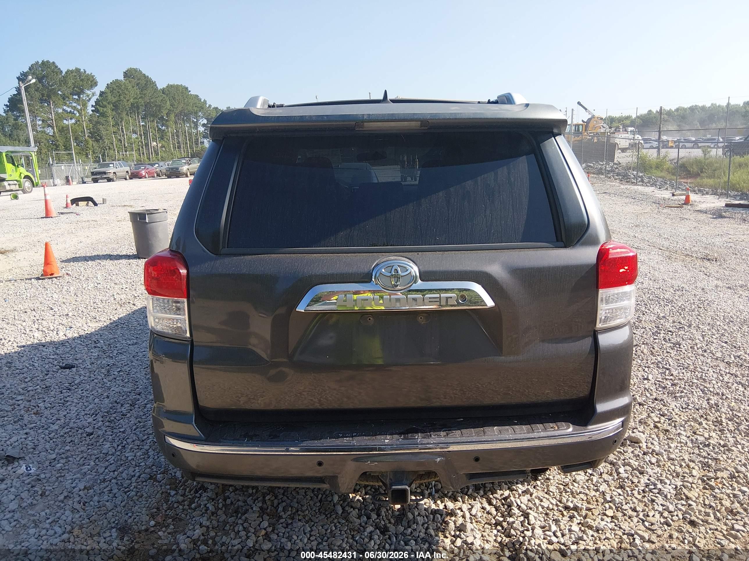 2010 Toyota 4runner Sr5 V6 Gray vin: JTEBU5JR5A5029355