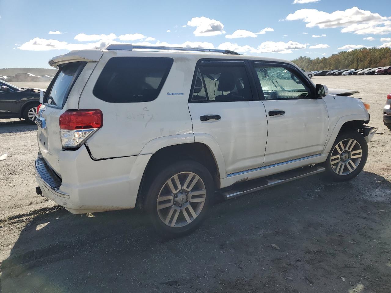 2011 Toyota 4runner Sr5 White vin: JTEBU5JR5B5039885