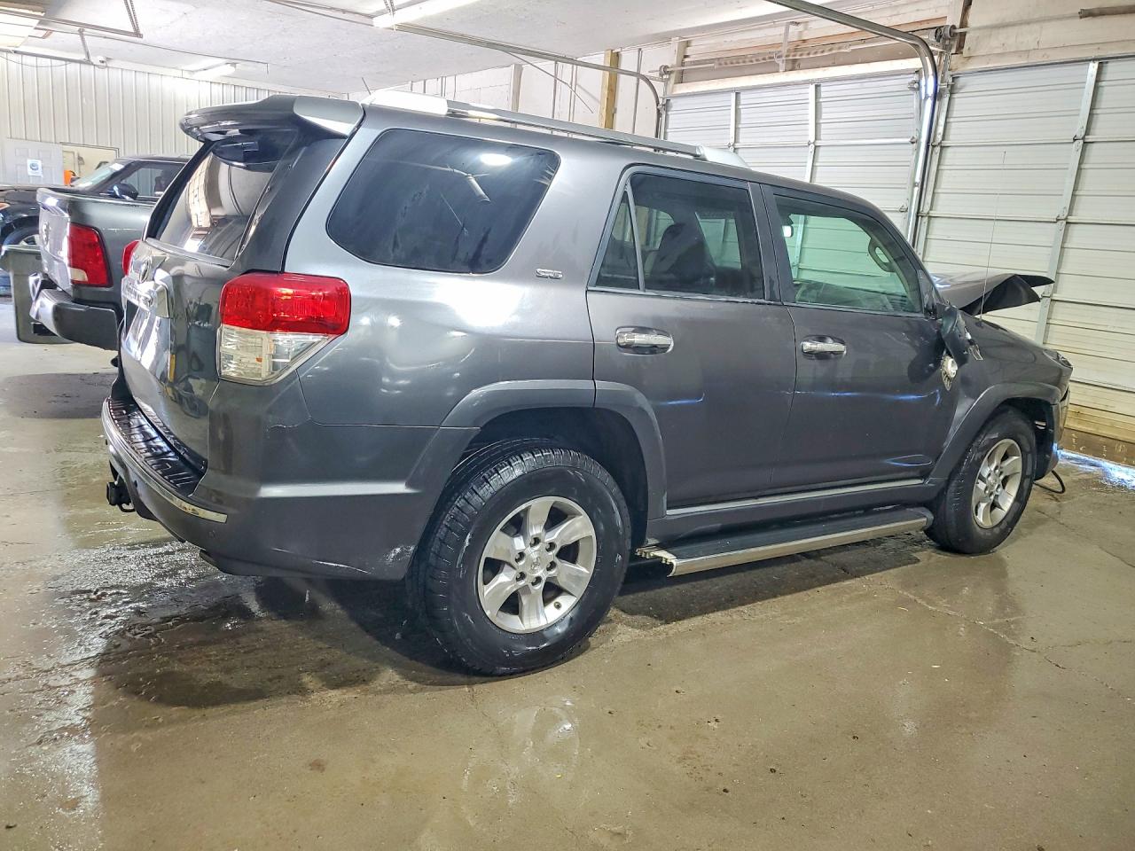 2011 Toyota 4runner Sr5 Gray vin: JTEBU5JR5B5043936