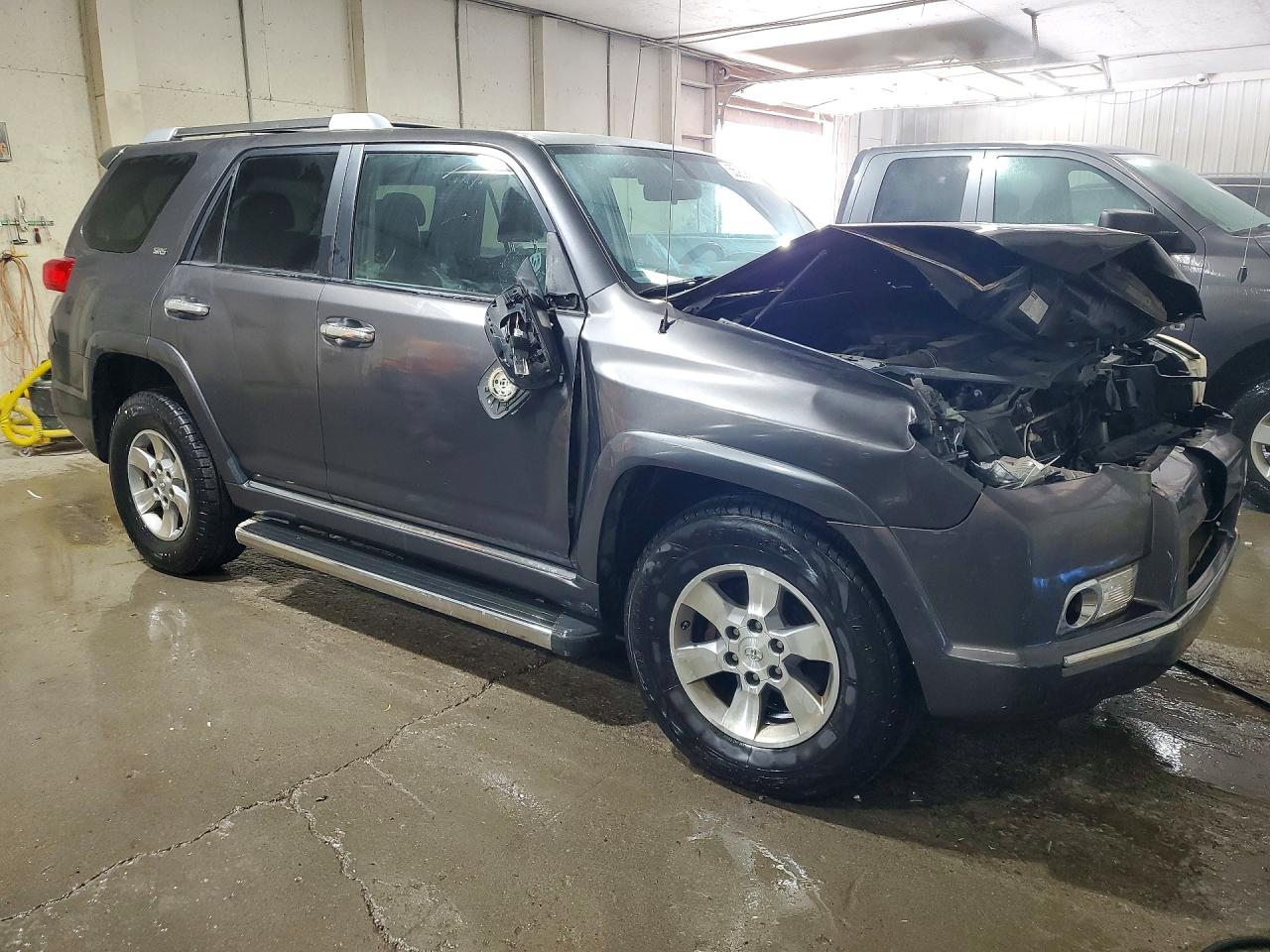 2011 Toyota 4runner Sr5 Gray vin: JTEBU5JR5B5043936