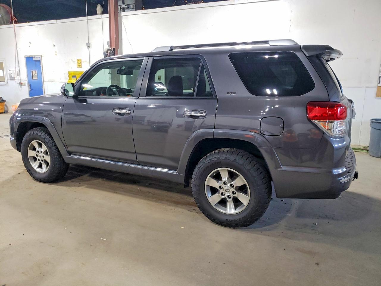 2011 Toyota 4runner Sr5 Gray vin: JTEBU5JR5B5052569