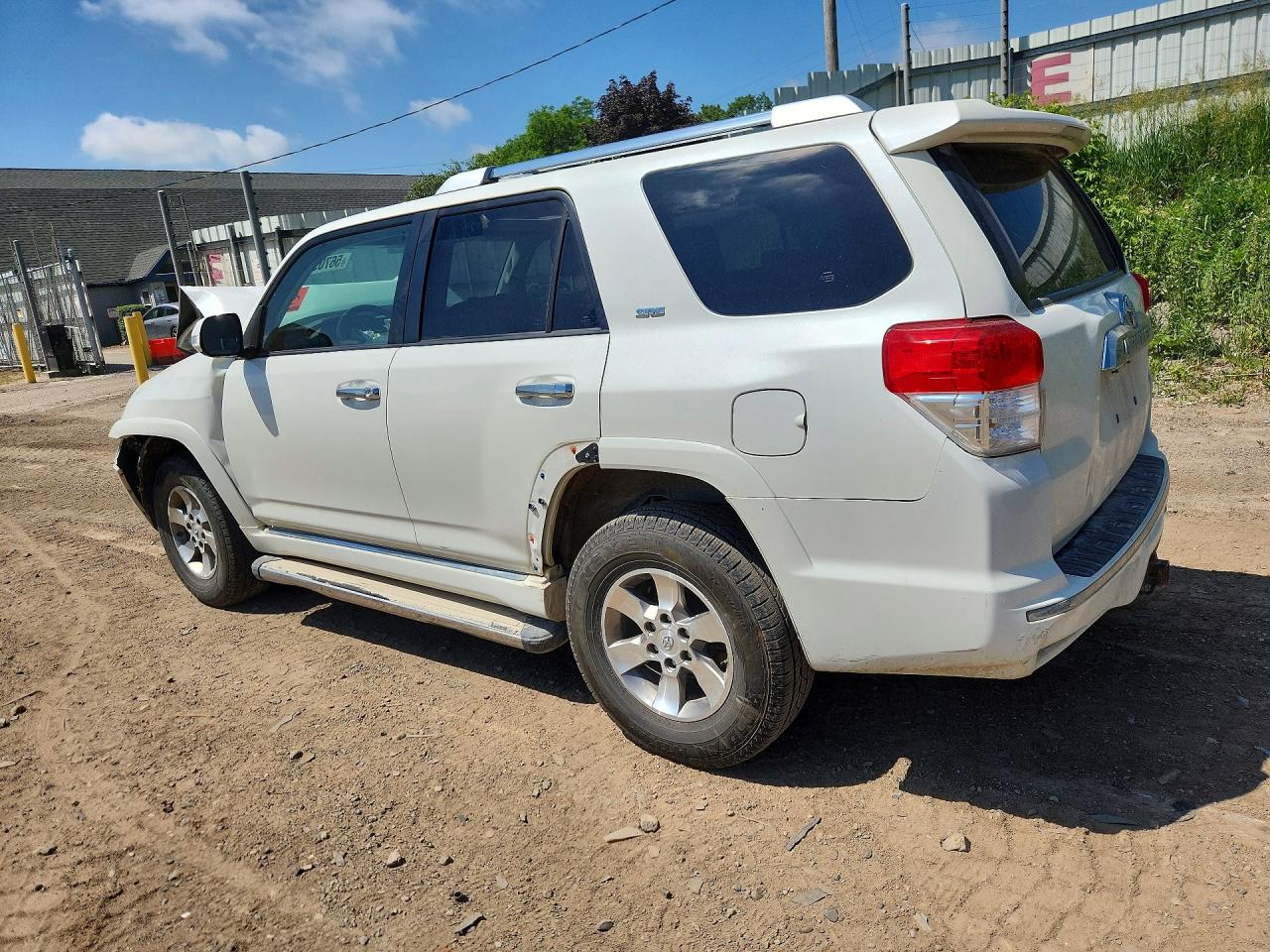 2011 Toyota 4runner Sr5 White vin: JTEBU5JR5B5056413
