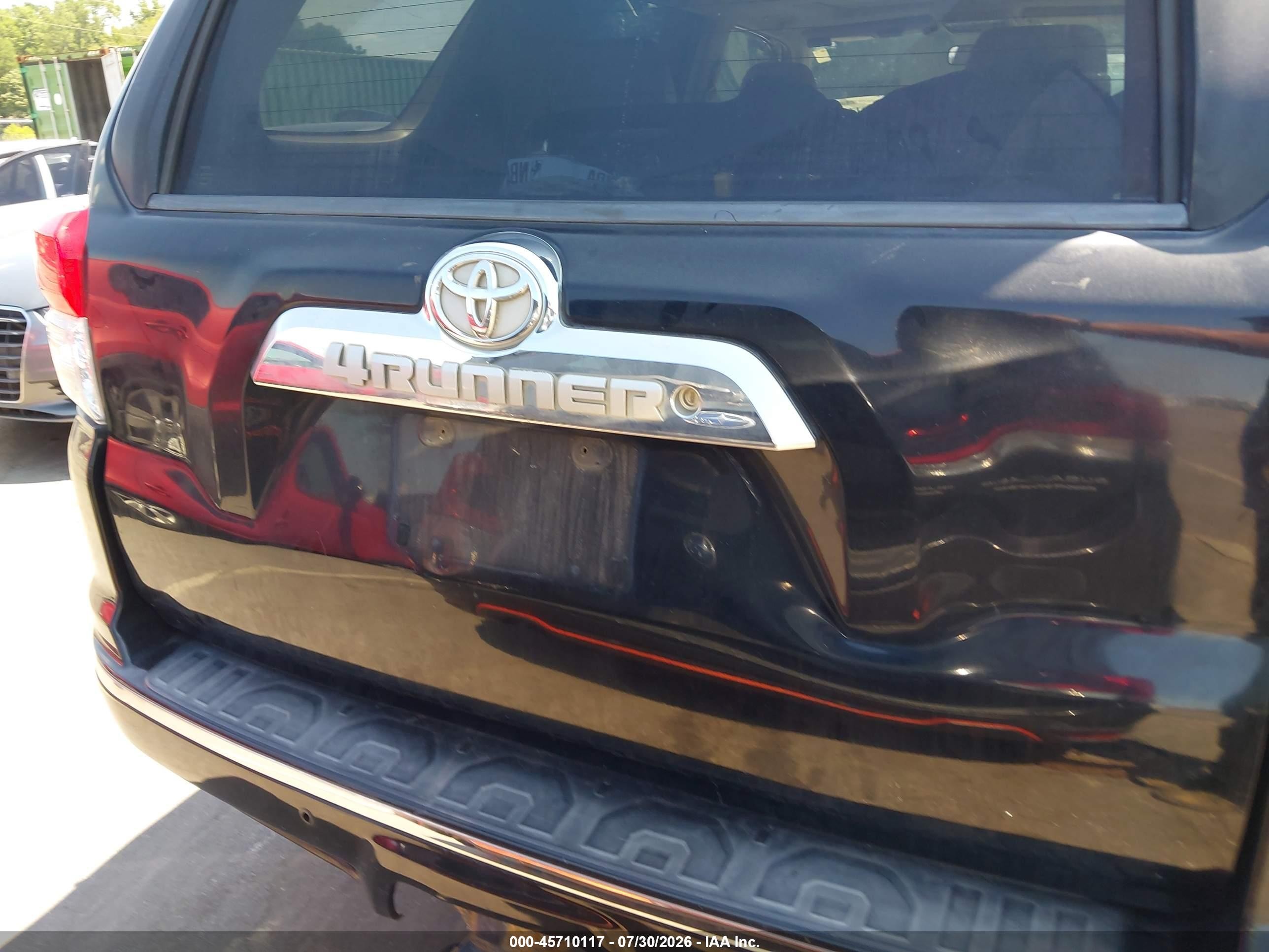 2011 Toyota 4runner Sr5 V6 Black vin: JTEBU5JR5B5065807