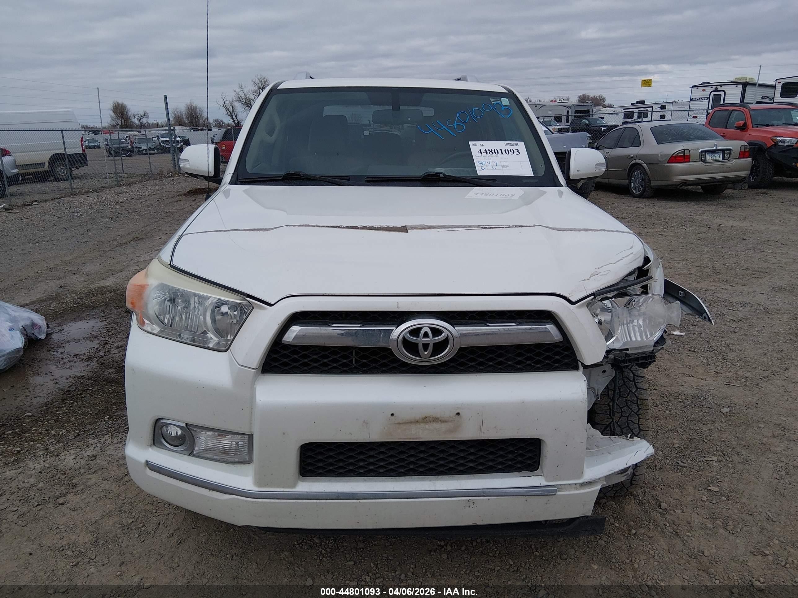 2011 Toyota 4runner Sr5 V6 White vin: JTEBU5JR5B5072496