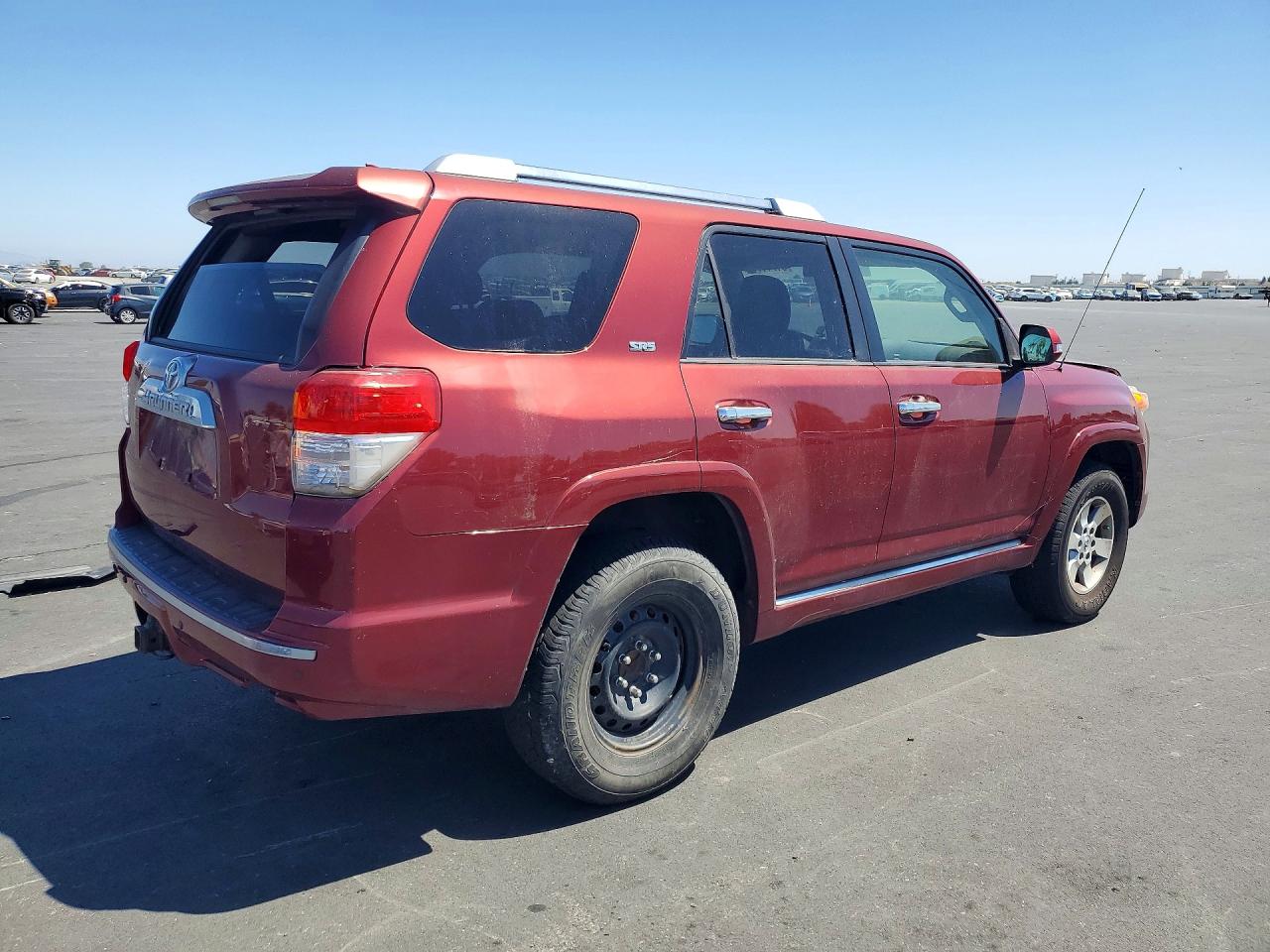 2013 Toyota 4runner Sr5 Red vin: JTEBU5JR5D5122753