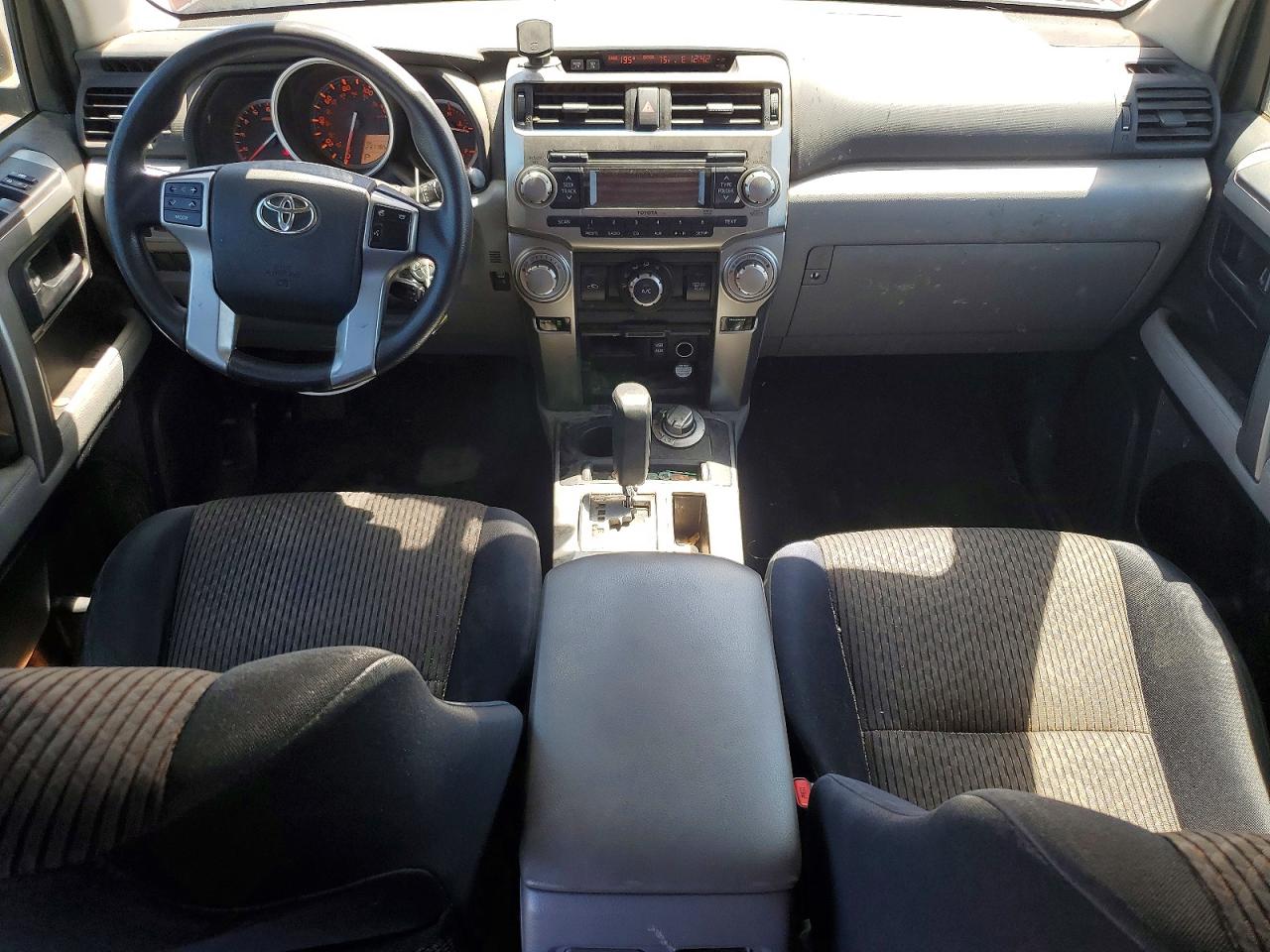 2013 Toyota 4runner Sr5 Red vin: JTEBU5JR5D5122753