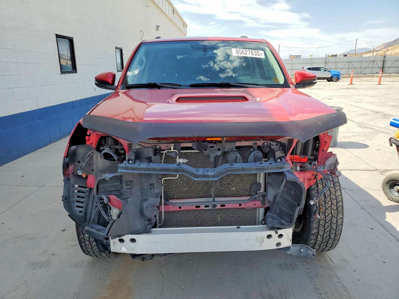 2015 Toyota 4runner Trail Premium Red vin: JTEBU5JR5F5225562