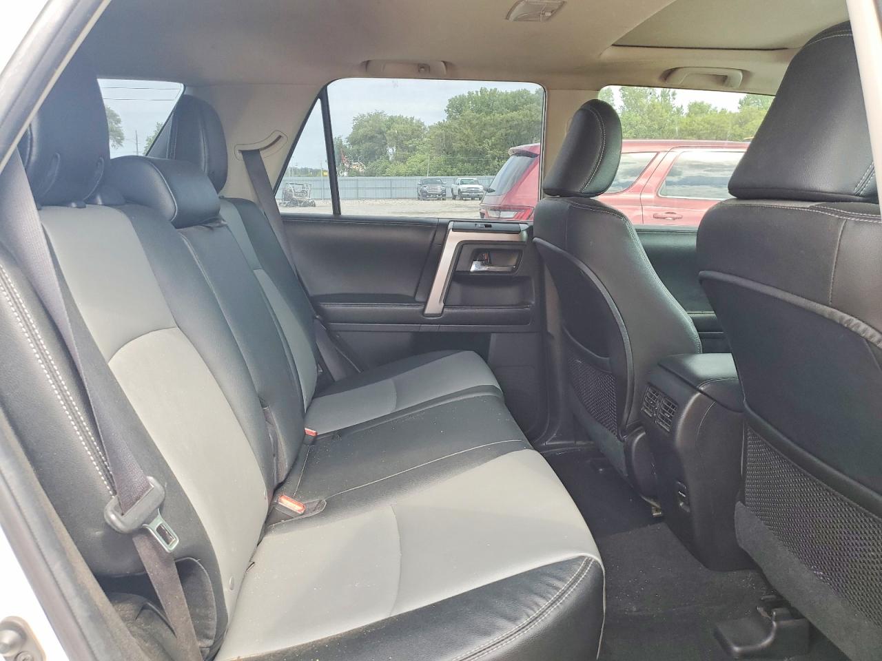 2015 Toyota 4runner Sr5 Premium Белый vin: JTEBU5JR5F5230602