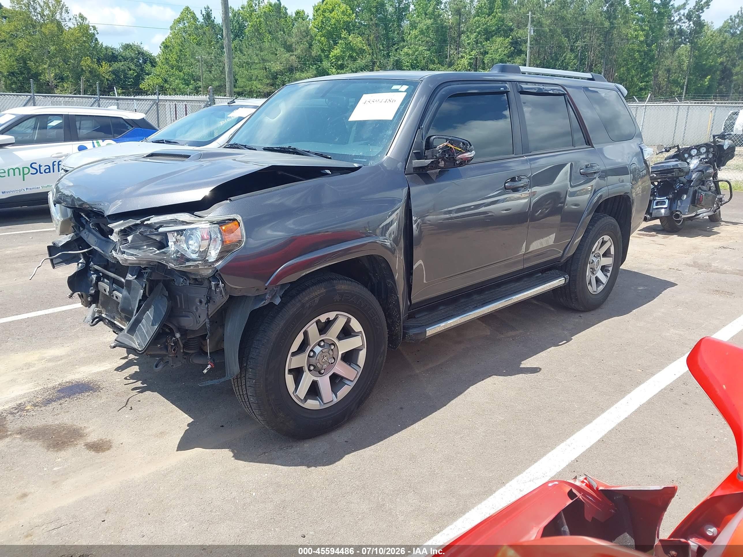 2015 Toyota 4runner Trail Premium Gray vin: JTEBU5JR5F5271246