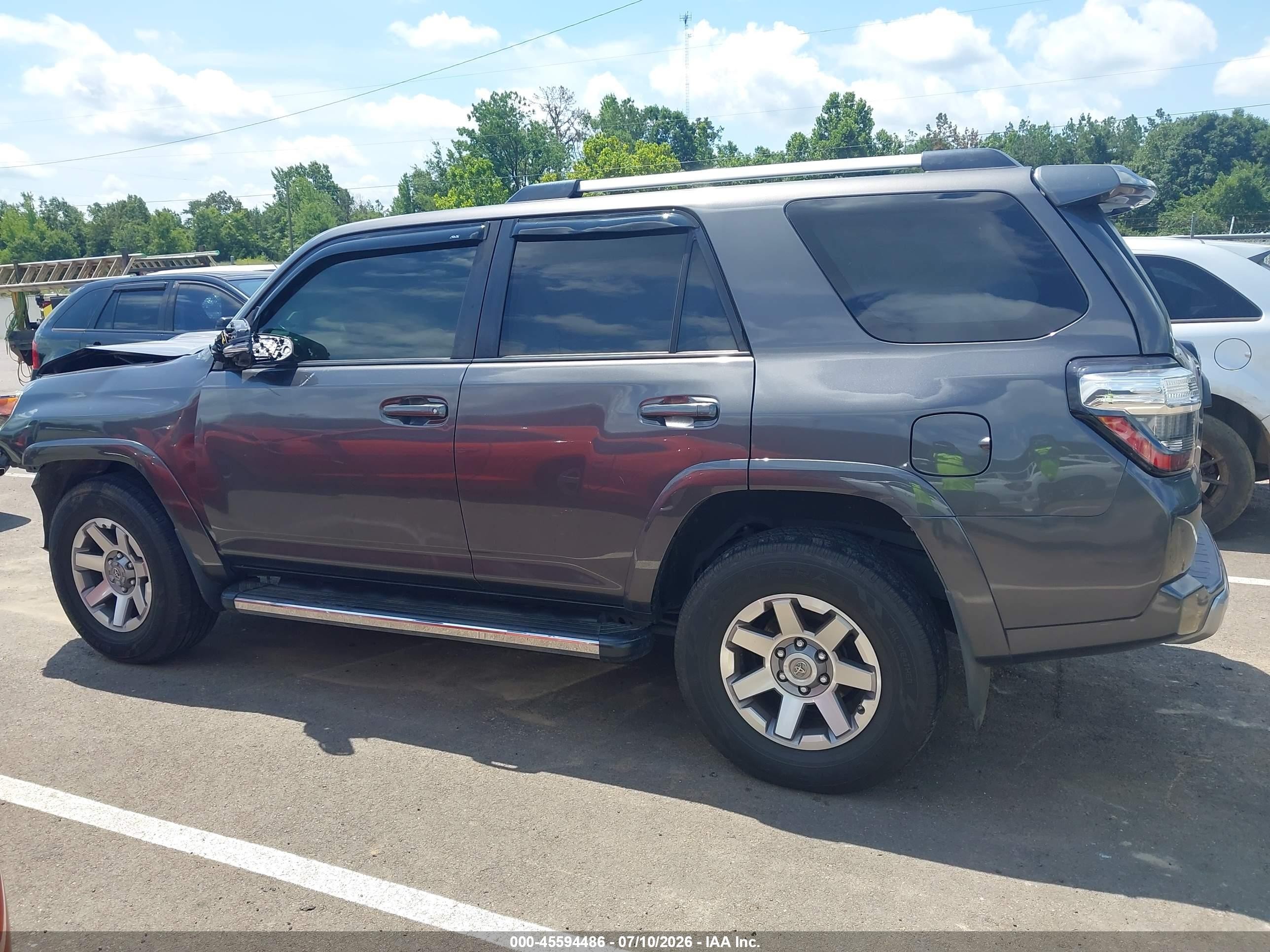 2015 Toyota 4runner Trail Premium Gray vin: JTEBU5JR5F5271246