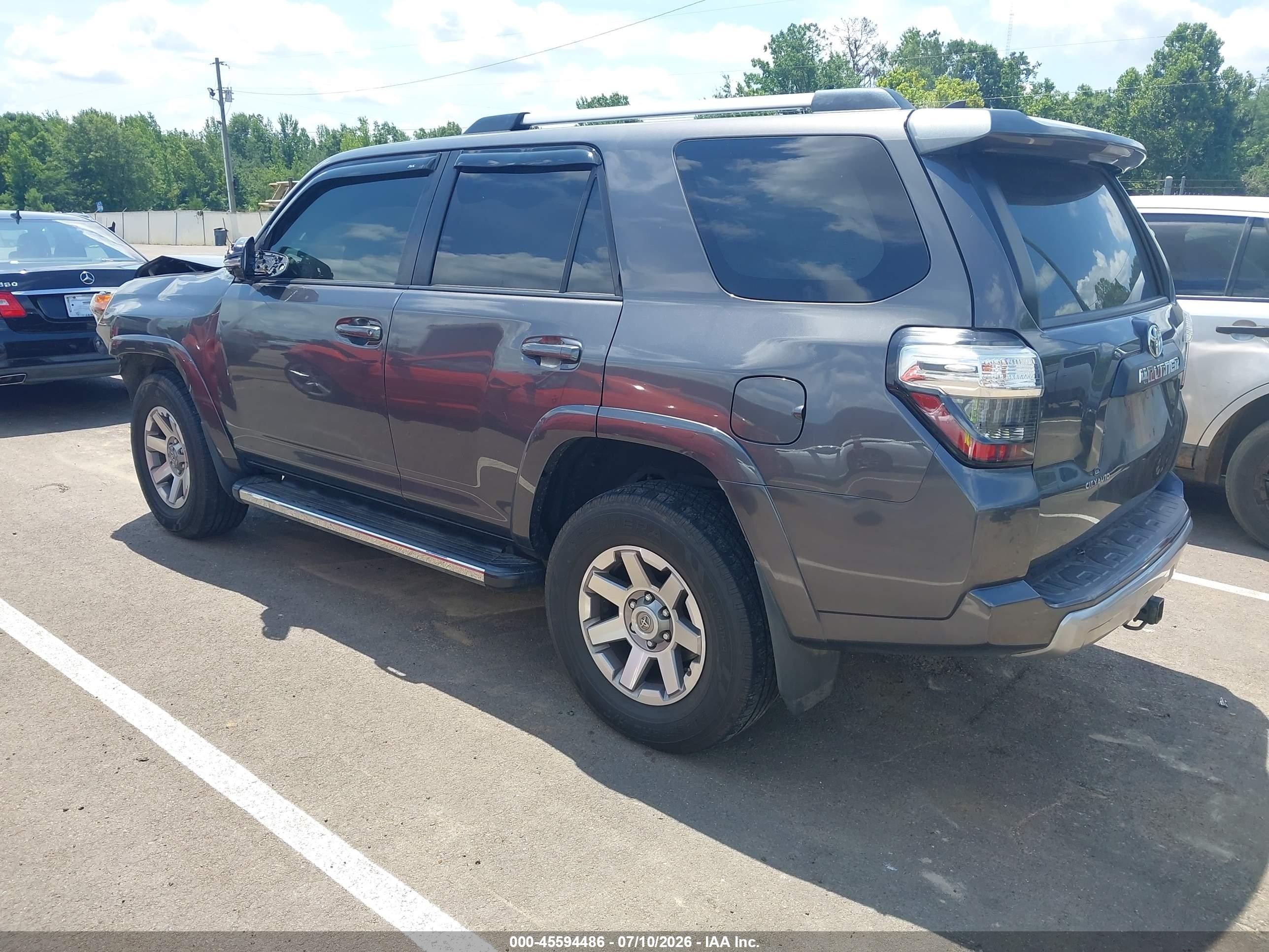 2015 Toyota 4runner Trail Premium Gray vin: JTEBU5JR5F5271246