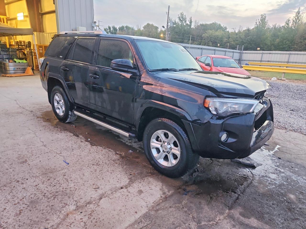 2016 Toyota 4runner Sr5 Black vin: JTEBU5JR5G5360994