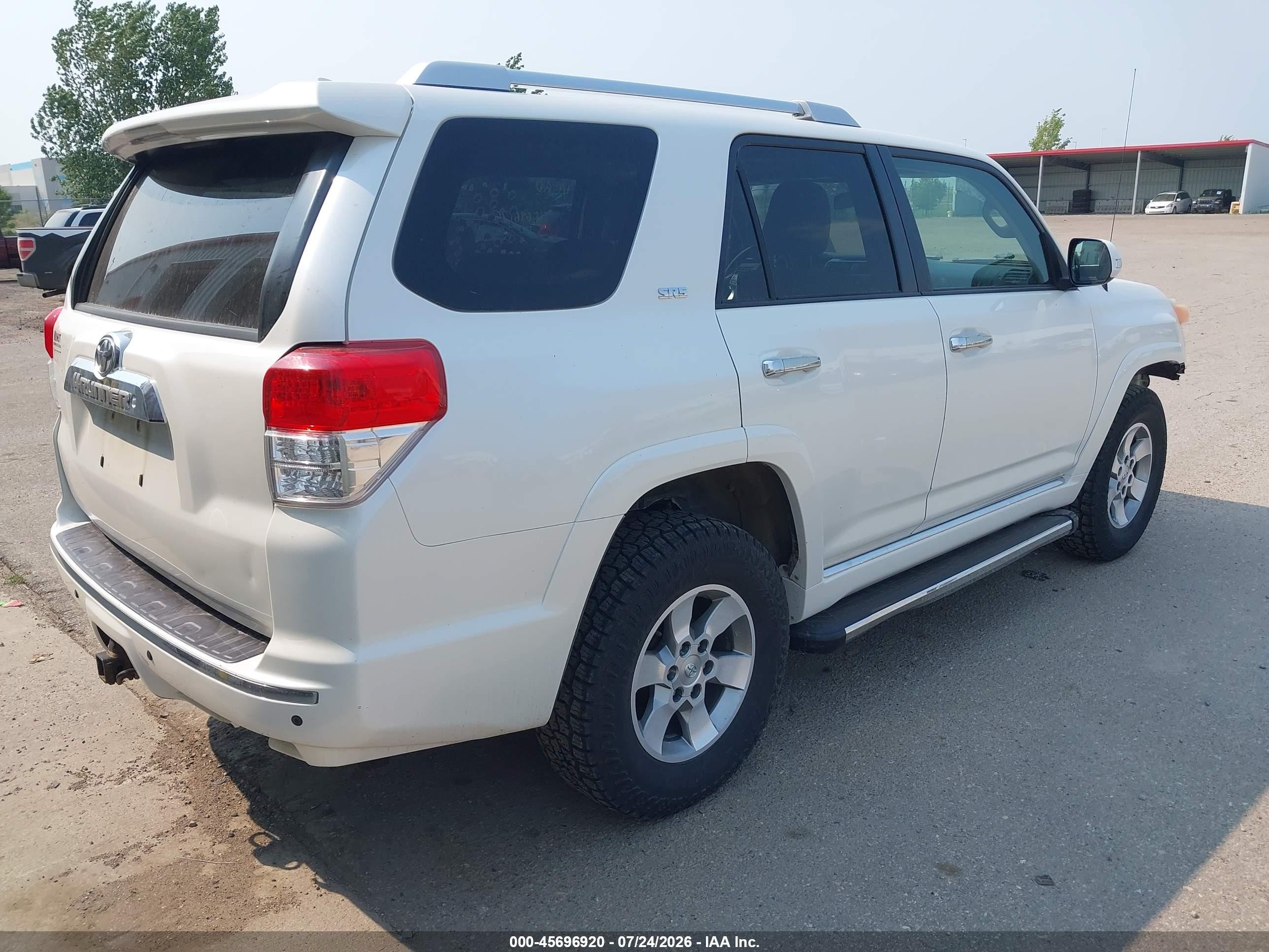 2010 Toyota 4runner Sr5 V6 White vin: JTEBU5JR6A5002259
