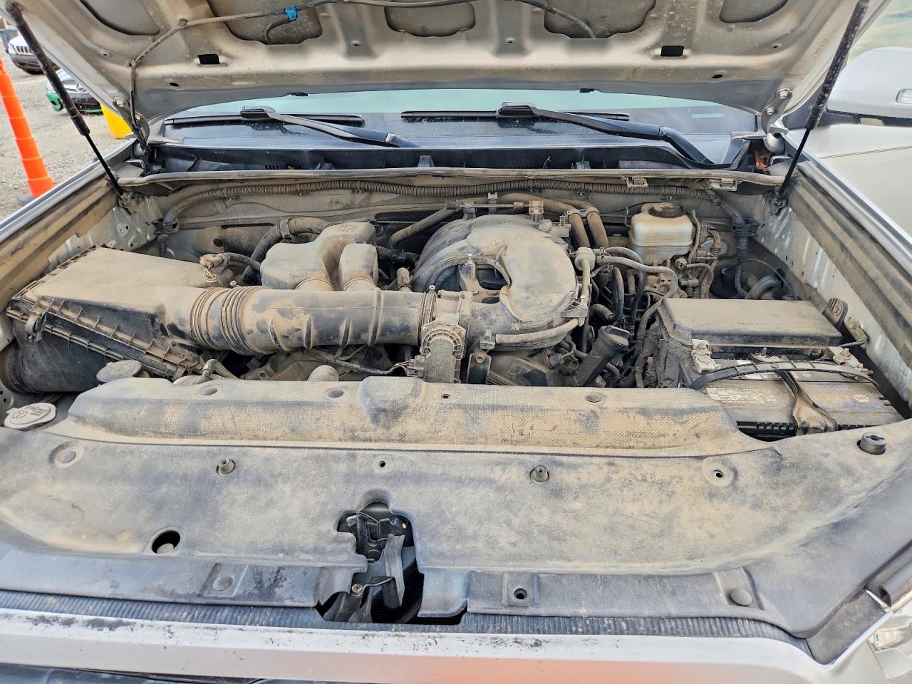 2010 Toyota 4runner Sr5 Silver vin: JTEBU5JR6A5010345