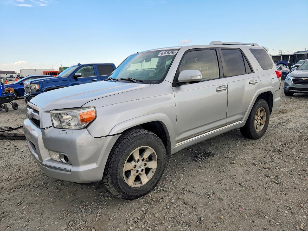2010 Toyota 4runner Sr5 Silver vin: JTEBU5JR6A5010345