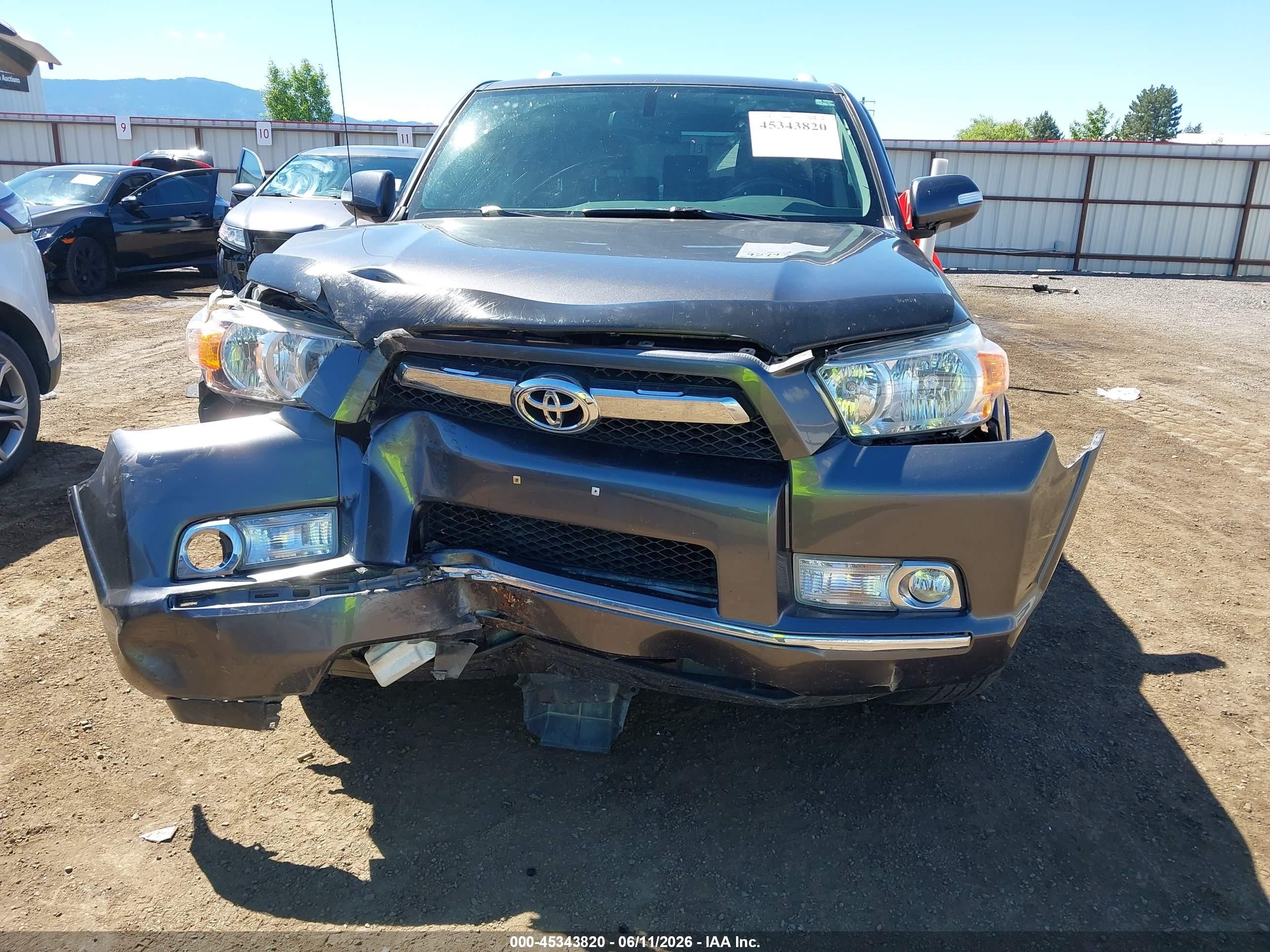 2011 Toyota 4runner Sr5 V6 Gray vin: JTEBU5JR6B5060177