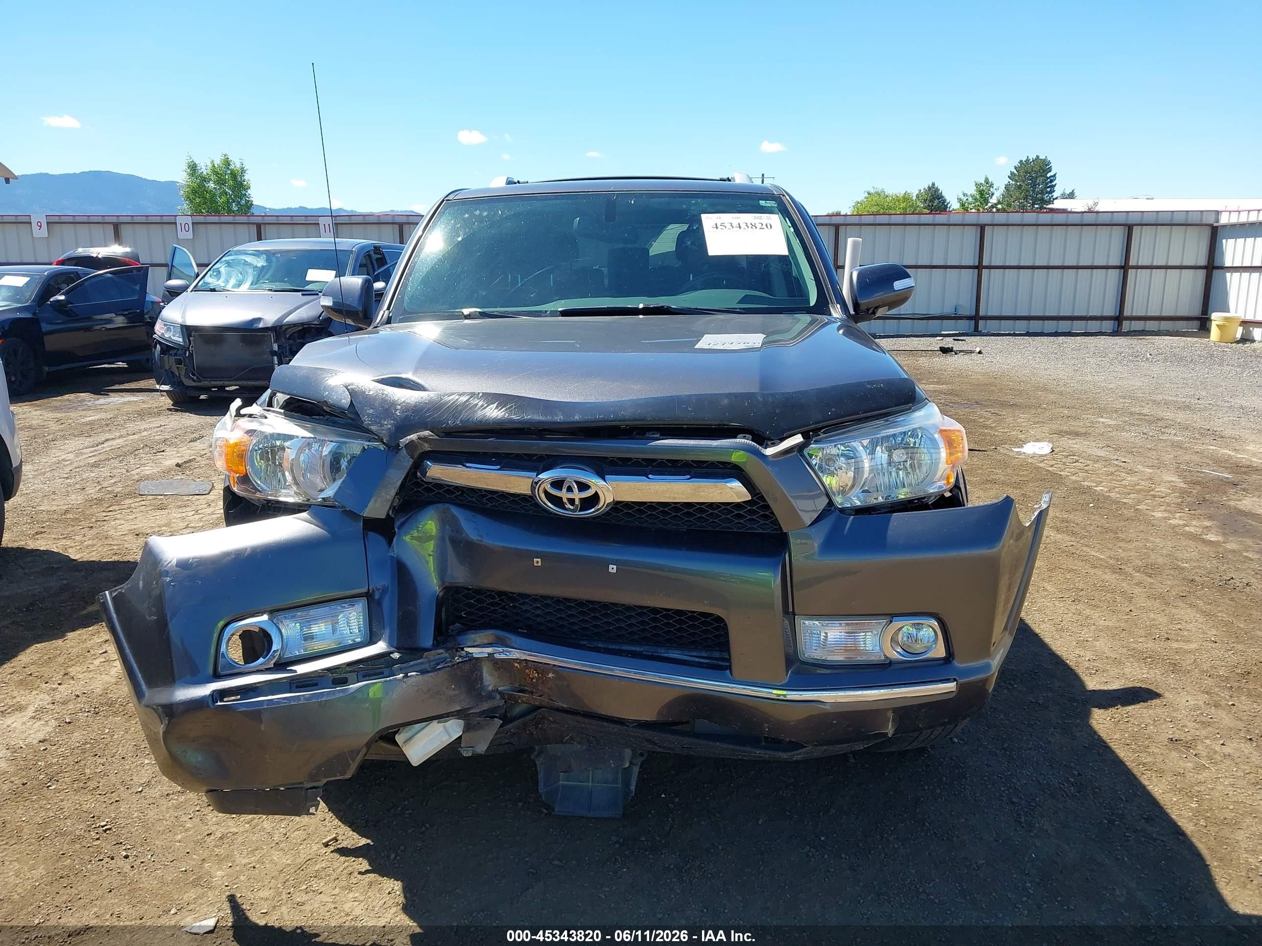 2011 Toyota 4runner Sr5 V6 Gray vin: JTEBU5JR6B5060177