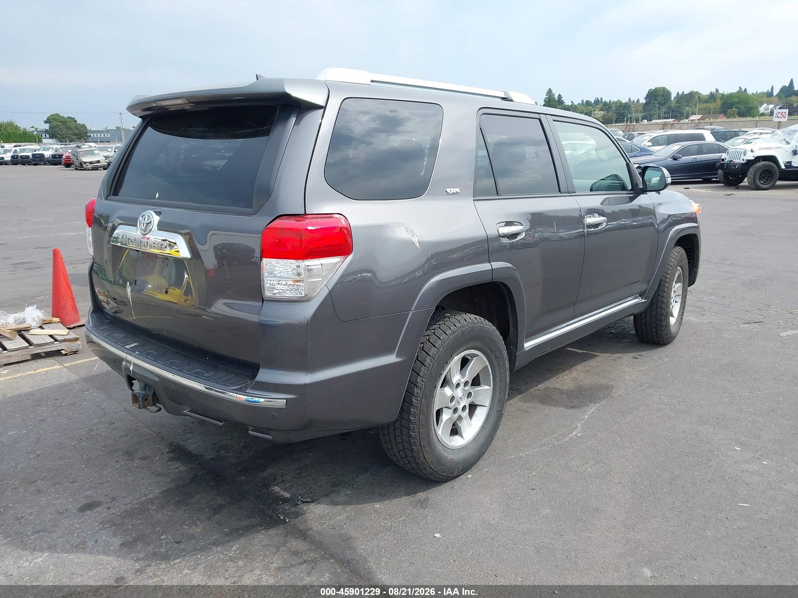 2011 Toyota 4runner Sr5 V6 Gray vin: JTEBU5JR6B5069641