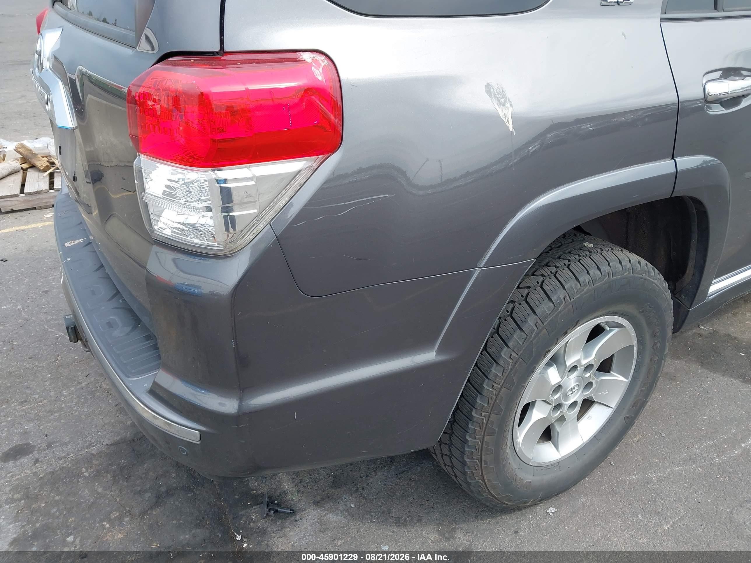 2011 Toyota 4runner Sr5 V6 Gray vin: JTEBU5JR6B5069641