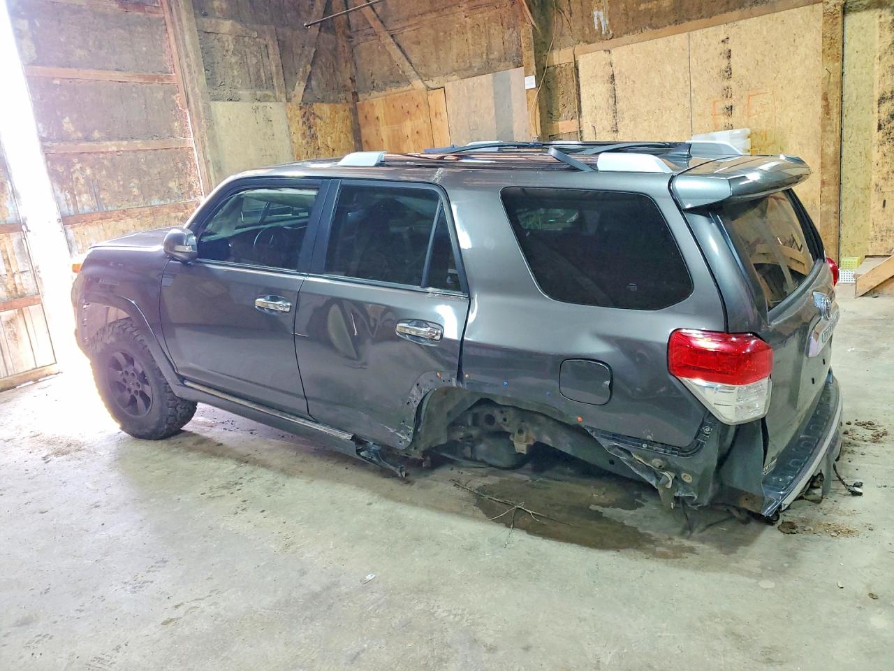 2012 Toyota 4runner Sr5 Charcoal vin: JTEBU5JR6C5108326