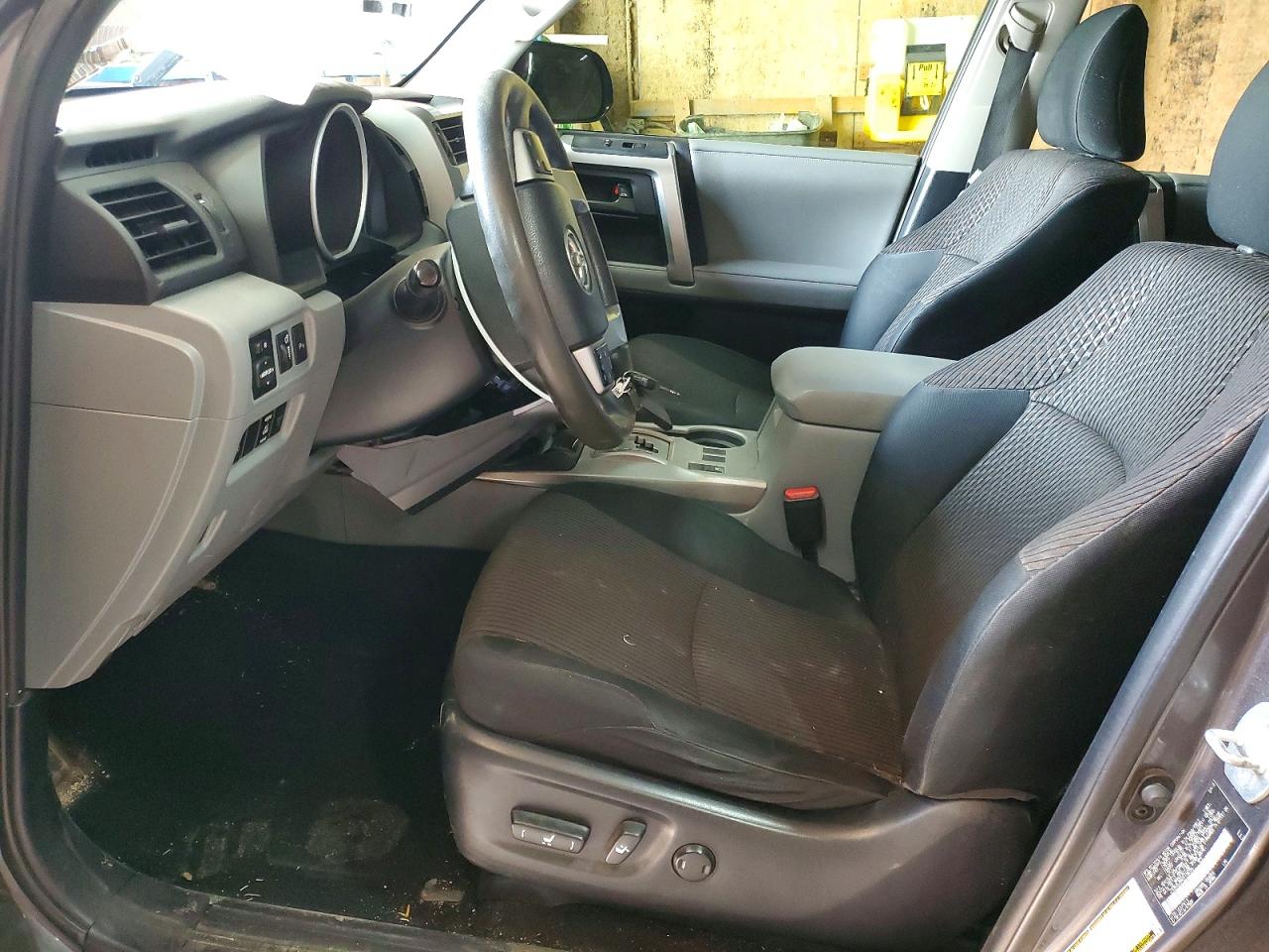 2012 Toyota 4runner Sr5 Charcoal vin: JTEBU5JR6C5108326