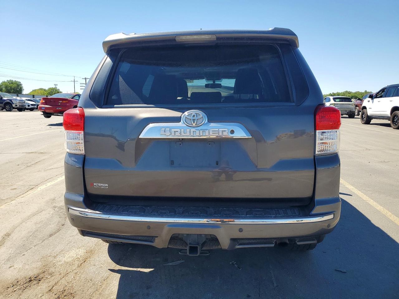 2013 Toyota 4runner Sr5 Charcoal vin: JTEBU5JR6D5113379