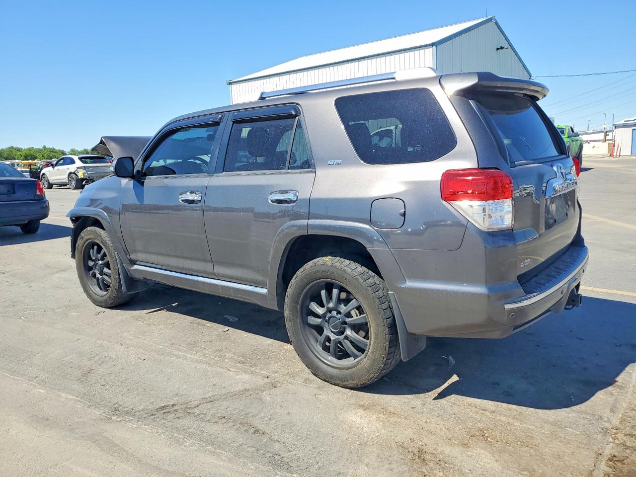 2013 Toyota 4runner Sr5 Charcoal vin: JTEBU5JR6D5113379