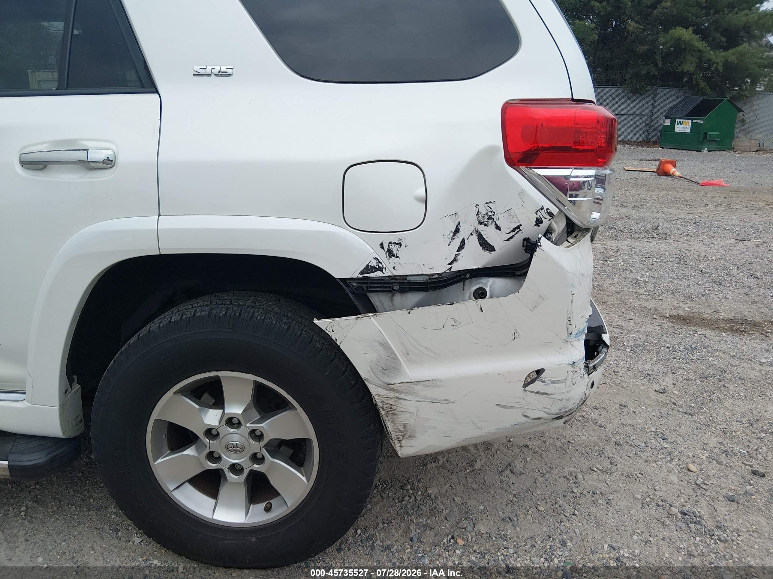 2013 Toyota 4runner Sr5 White vin: JTEBU5JR6D5149587