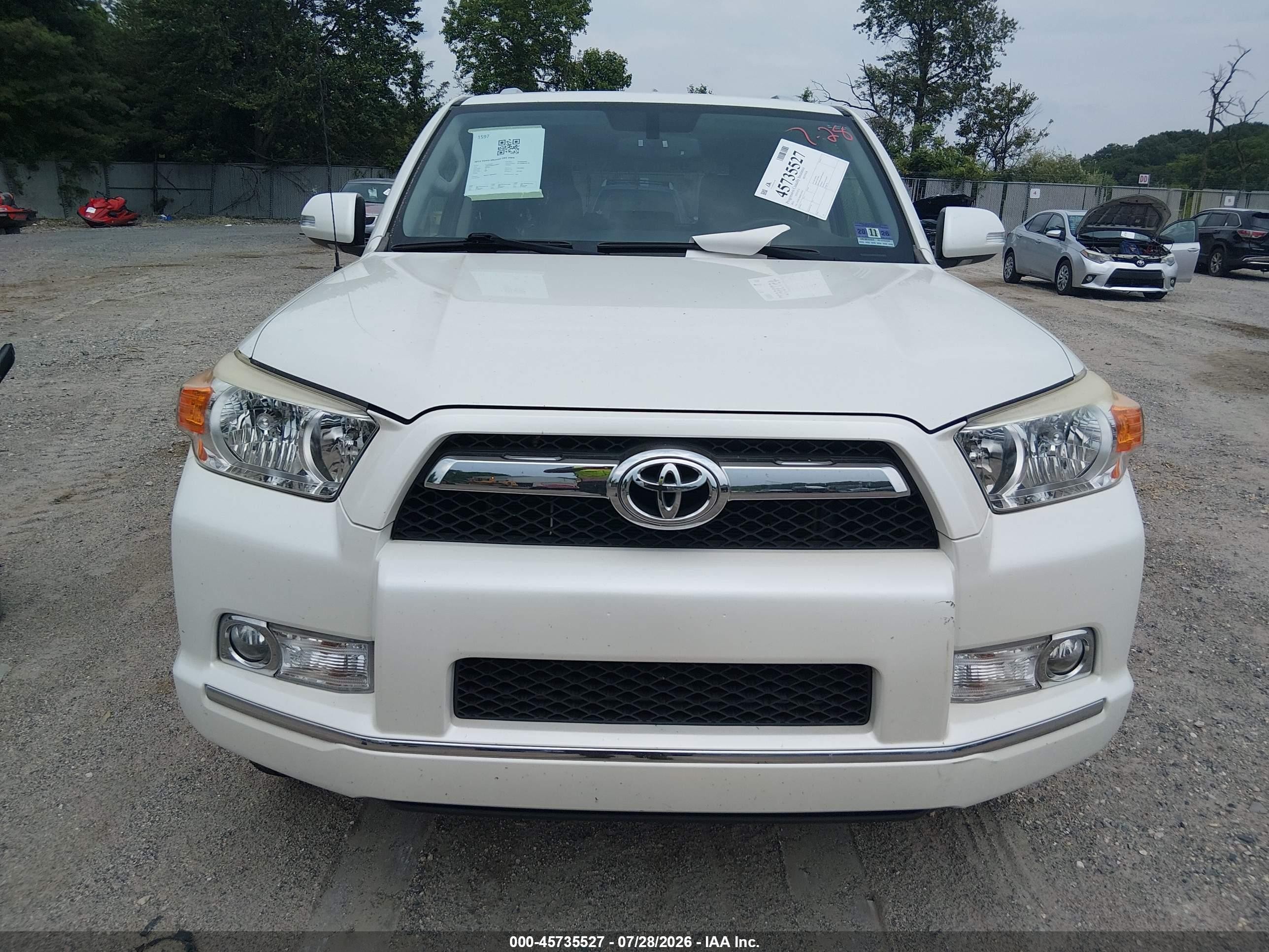 2013 Toyota 4runner Sr5 White vin: JTEBU5JR6D5149587
