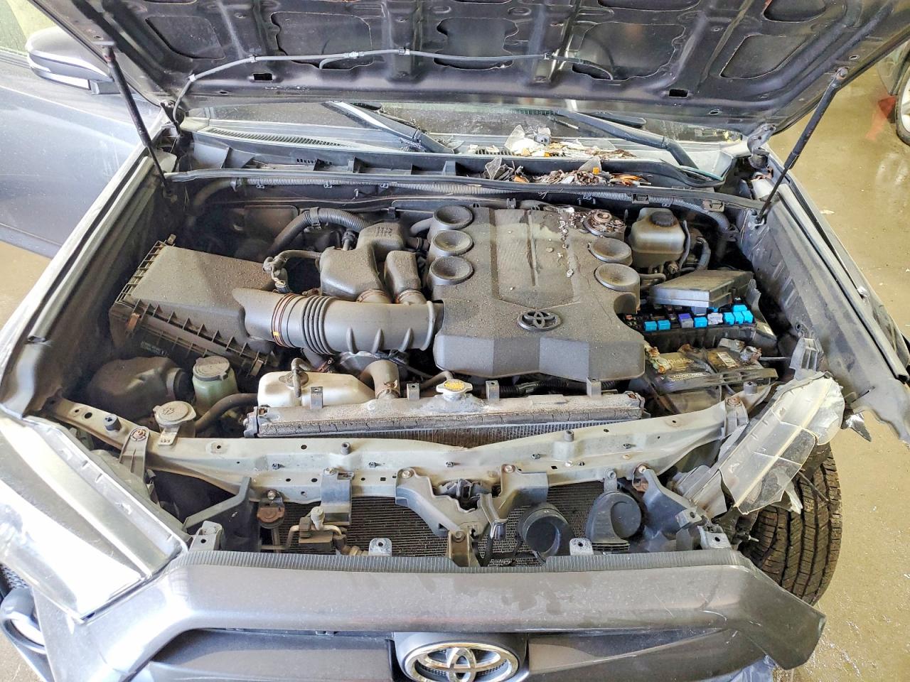 2014 Toyota 4runner Sr5 Premium Gray vin: JTEBU5JR6E5201513