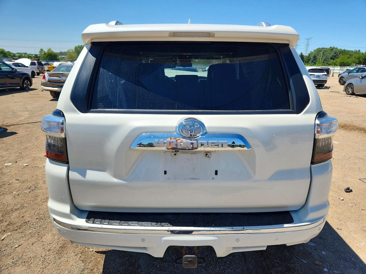 2015 Toyota 4runner Limited White vin: JTEBU5JR6F5225098