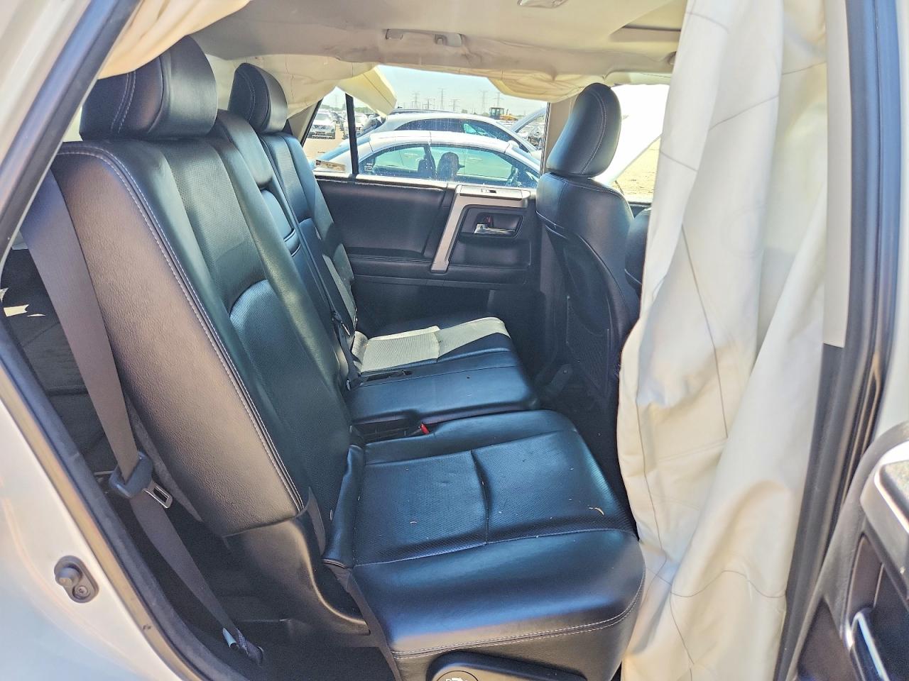 2015 Toyota 4runner Limited White vin: JTEBU5JR6F5225098