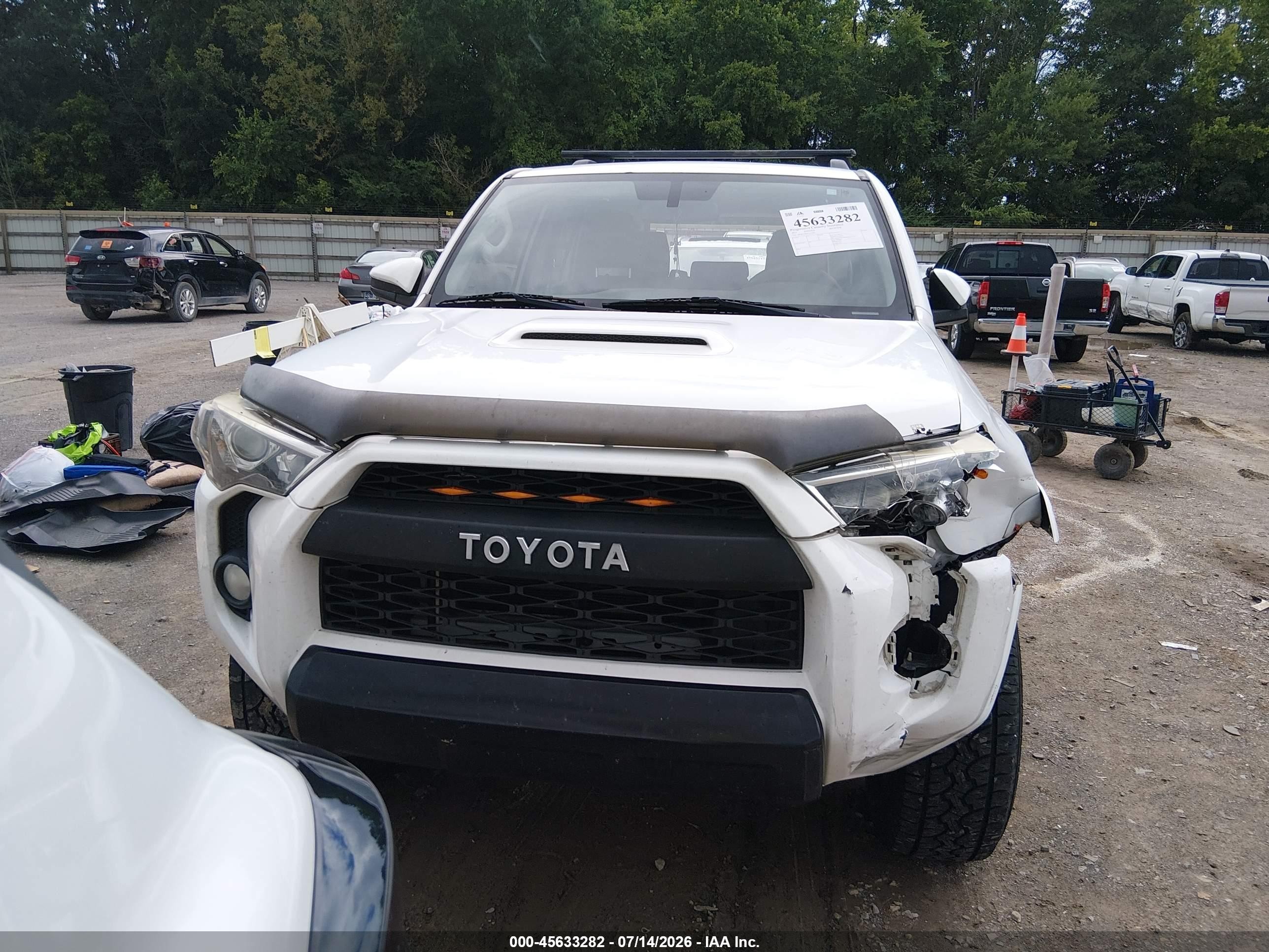 2015 Toyota 4runner Trail White vin: JTEBU5JR6F5265391