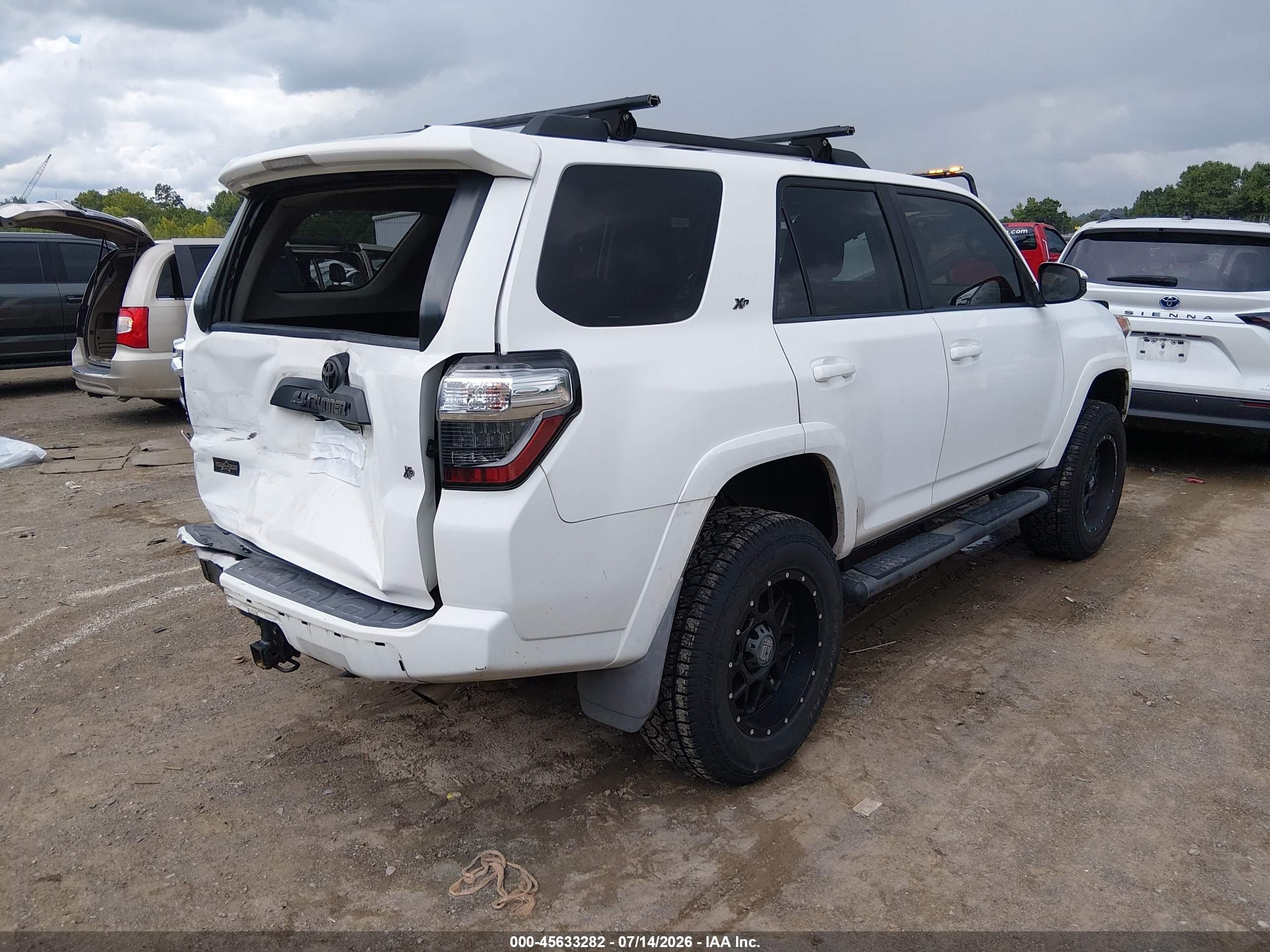 2015 Toyota 4runner Trail White vin: JTEBU5JR6F5265391