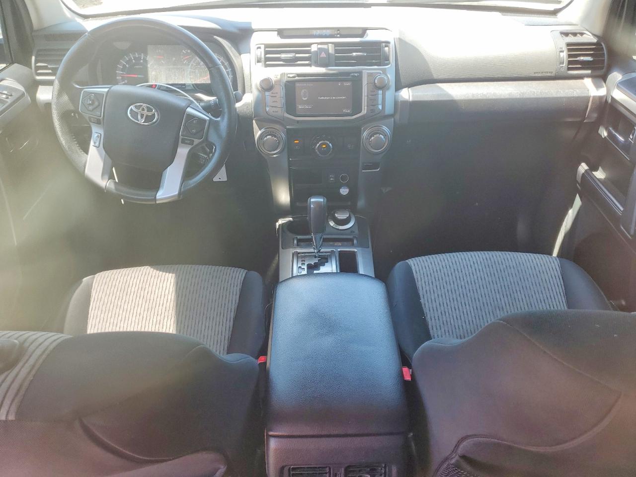 2015 Toyota 4runner Sr5 White vin: JTEBU5JR6F5272714