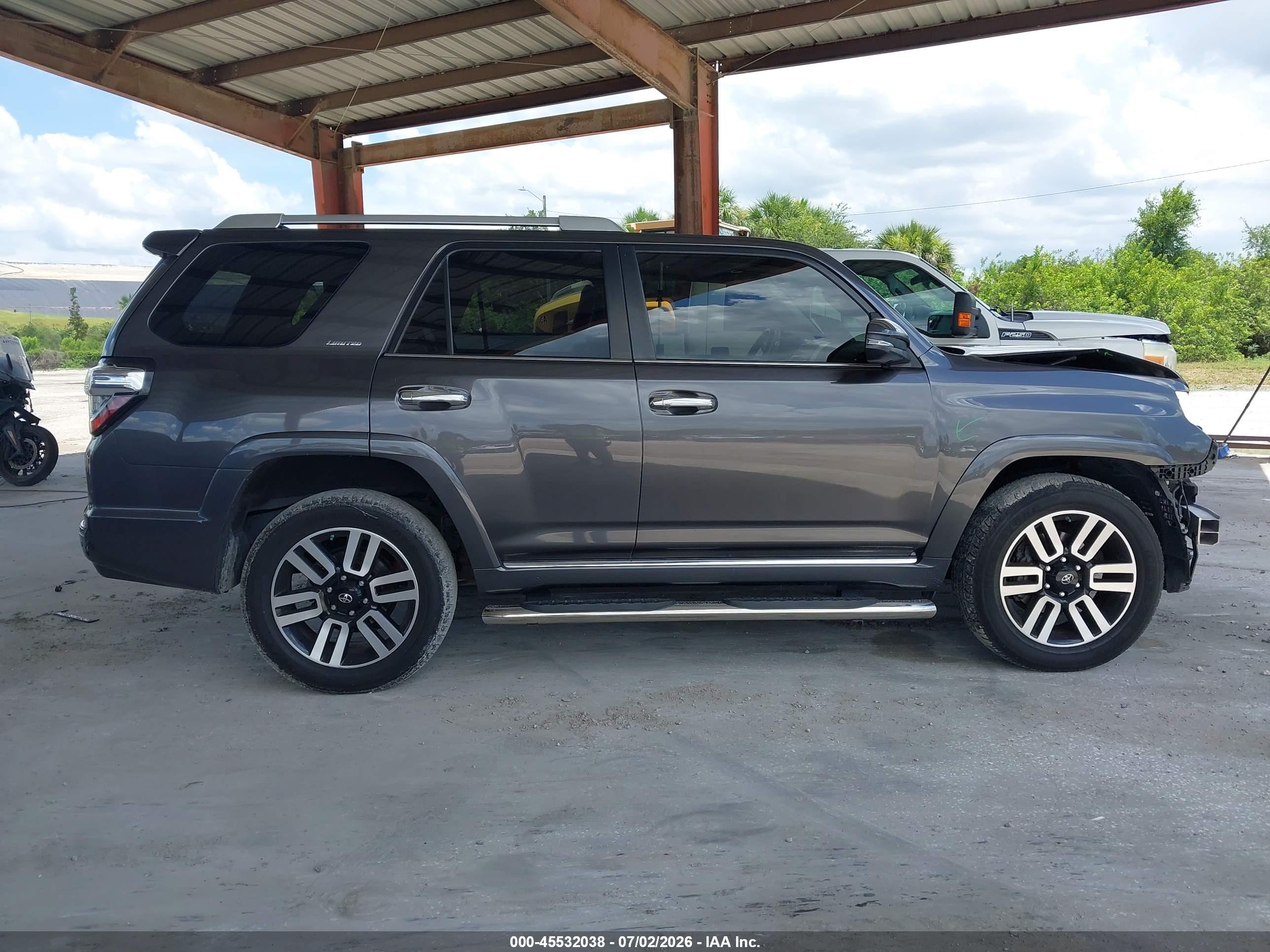2015 Toyota 4runner Limited/sr5/sr5 Premium/trail/trail Premium/trd Pro Gray vin: JTEBU5JR6F5273233