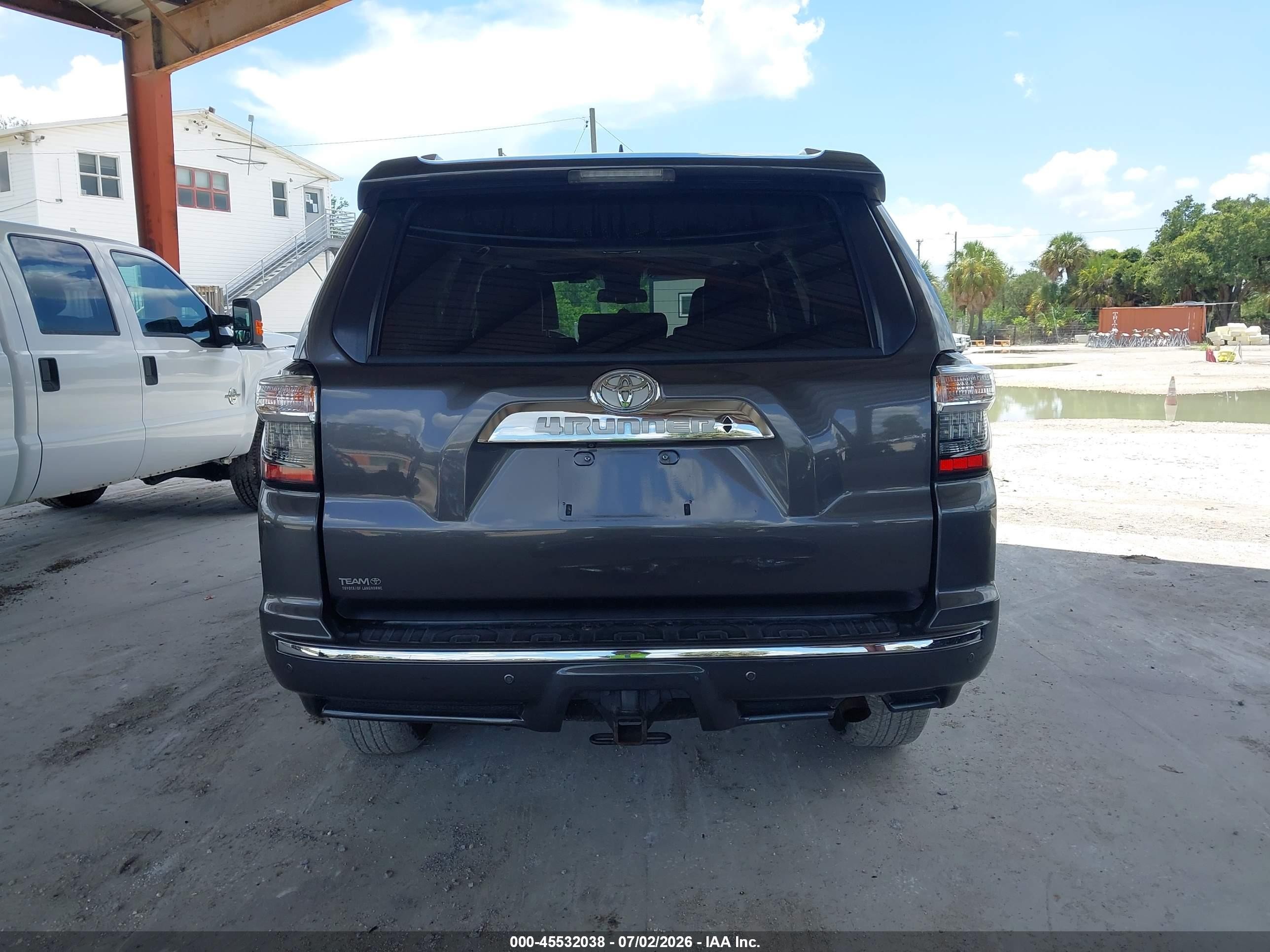 2015 Toyota 4runner Limited/sr5/sr5 Premium/trail/trail Premium/trd Pro Gray vin: JTEBU5JR6F5273233