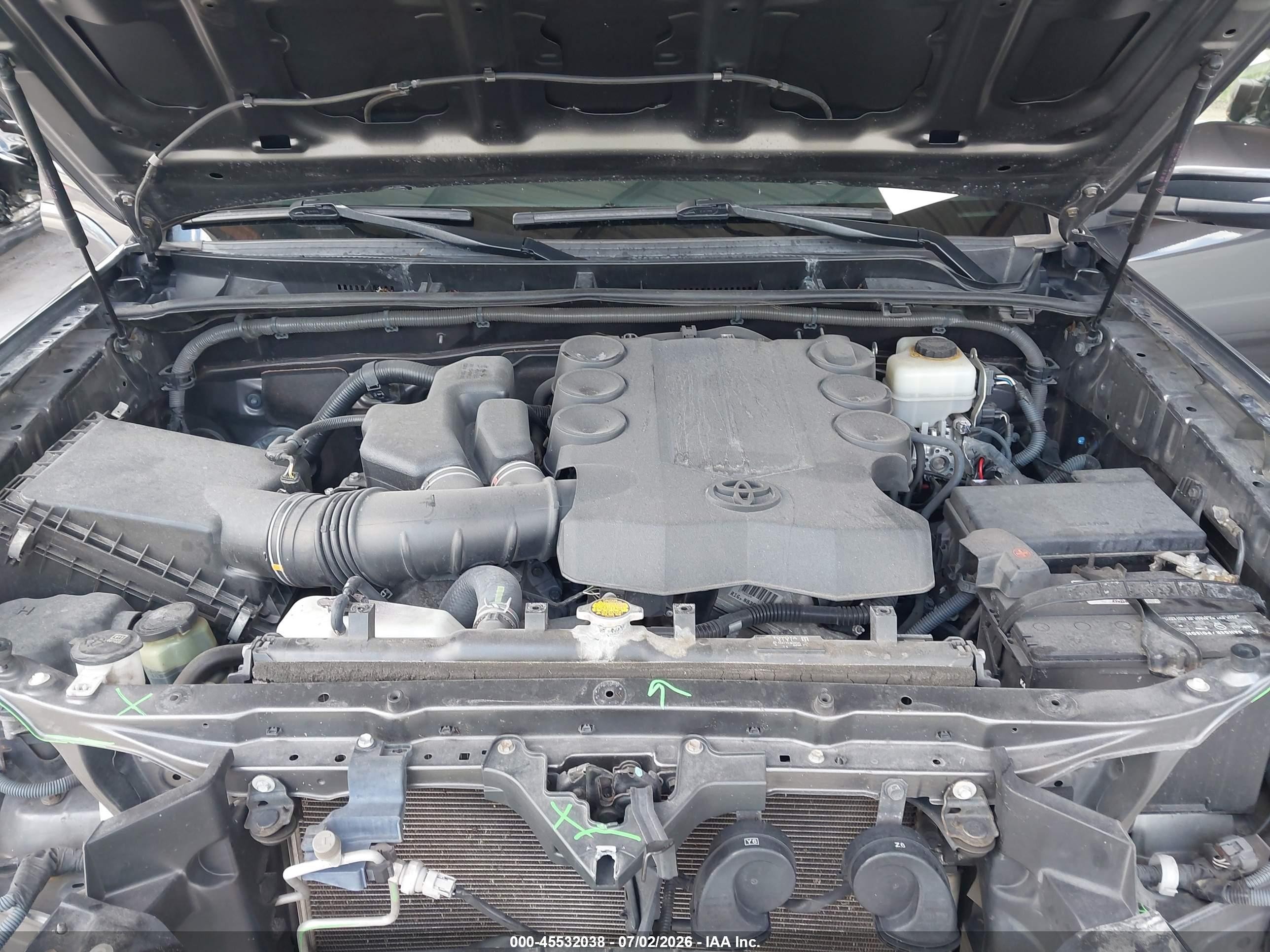 2015 Toyota 4runner Limited/sr5/sr5 Premium/trail/trail Premium/trd Pro Gray vin: JTEBU5JR6F5273233