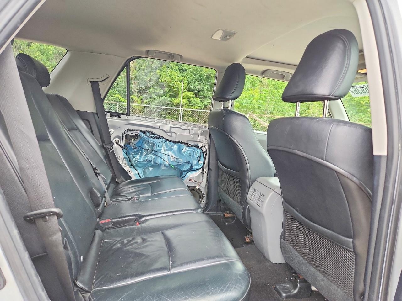 2010 Toyota 4runner Sr5 Silver vin: JTEBU5JR7A5014565