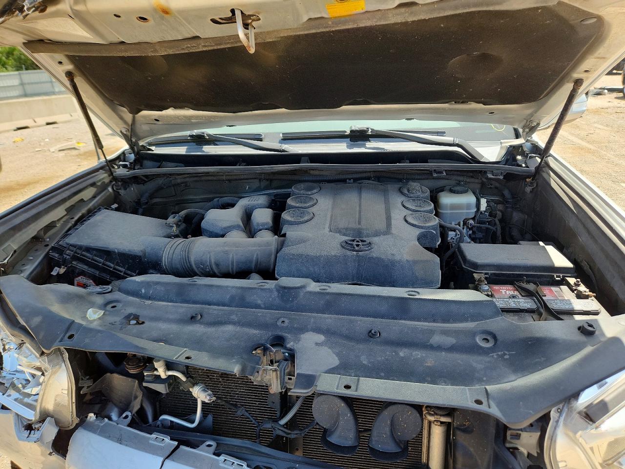 2011 Toyota 4runner Limited Silver vin: JTEBU5JR7B5055439