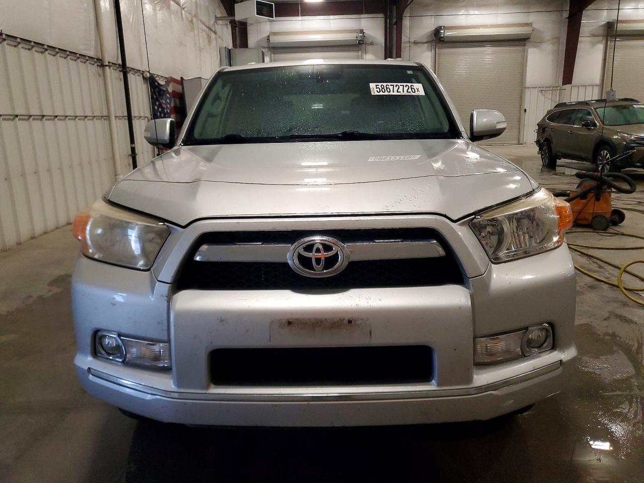 2011 Toyota 4runner Limited Silver vin: JTEBU5JR7B5057966