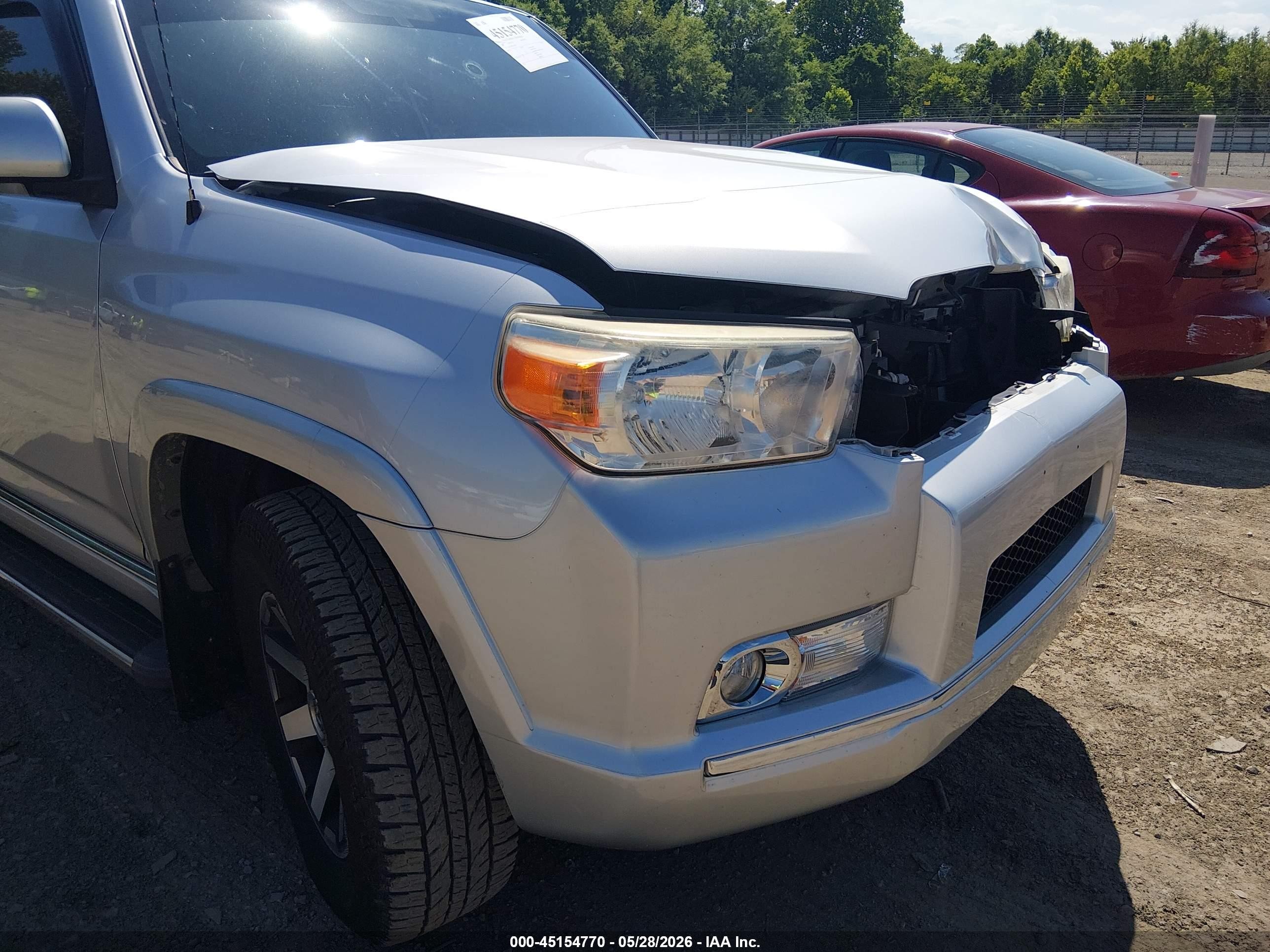 2011 Toyota 4runner Sr5 V6 Silver vin: JTEBU5JR7B5059023