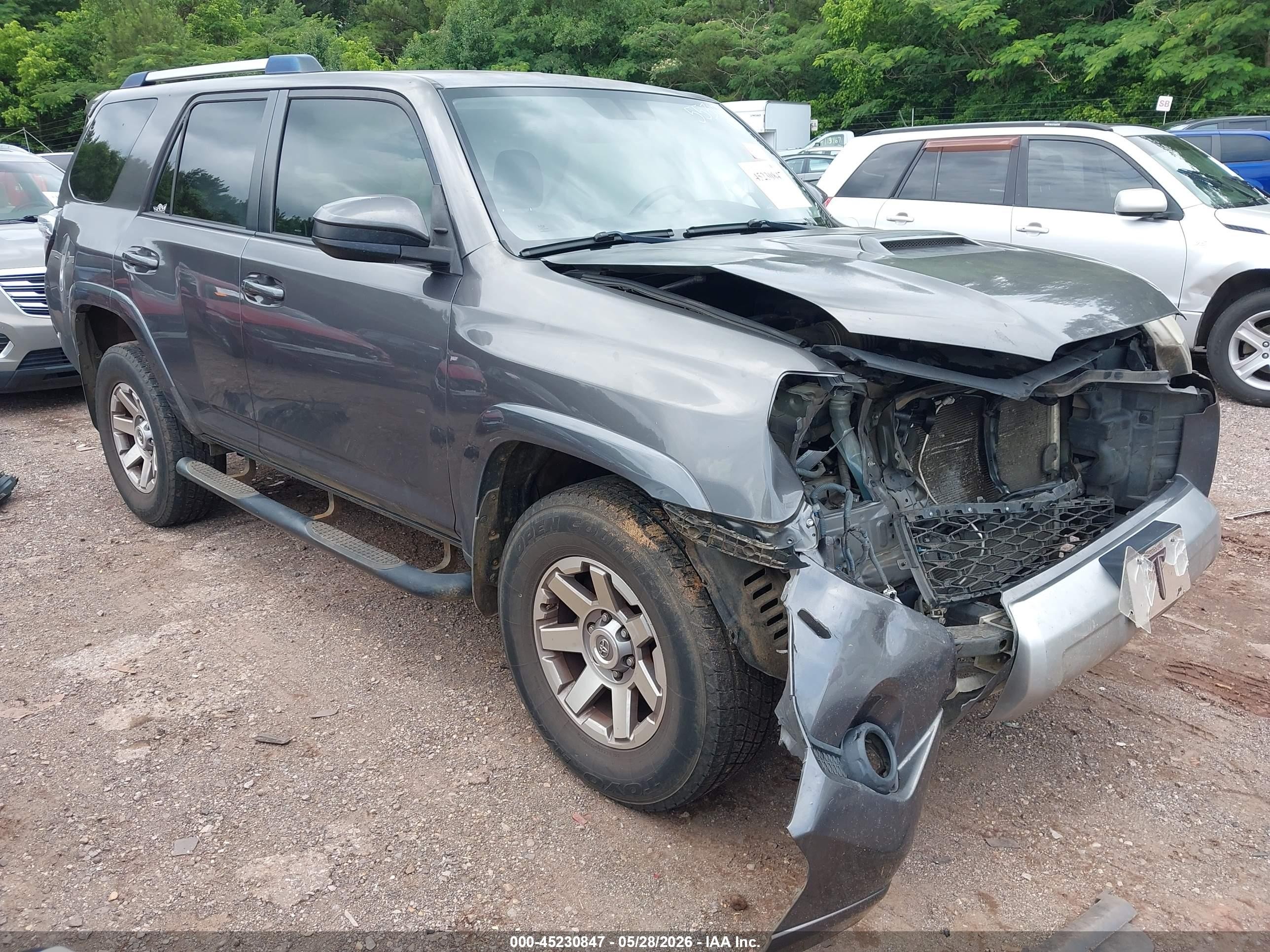 2014 Toyota 4runner Trail Black vin: JTEBU5JR7E5155223
