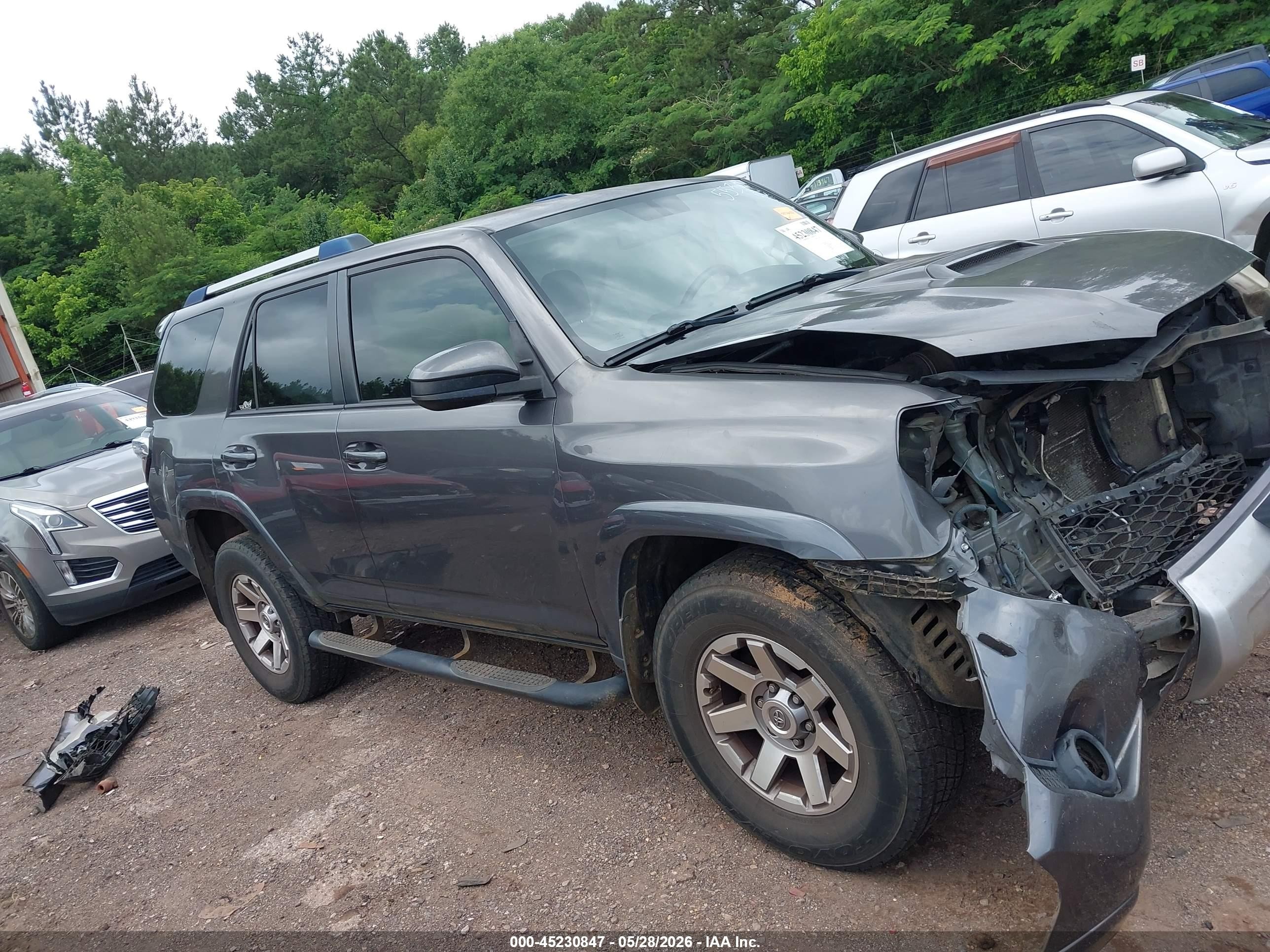 2014 Toyota 4runner Trail Black vin: JTEBU5JR7E5155223