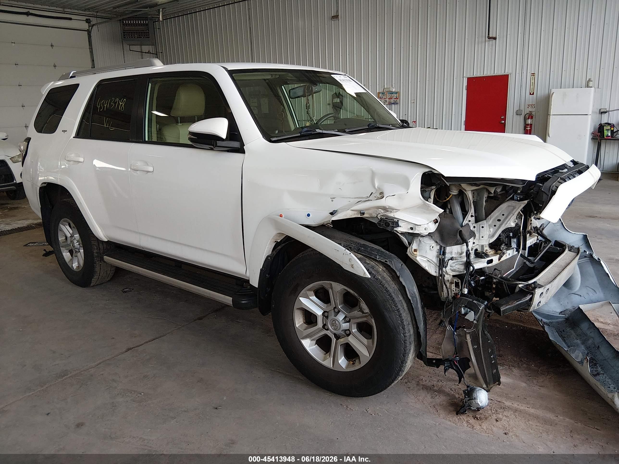 2015 Toyota 4runner Sr5 Premium White vin: JTEBU5JR7F5204020
