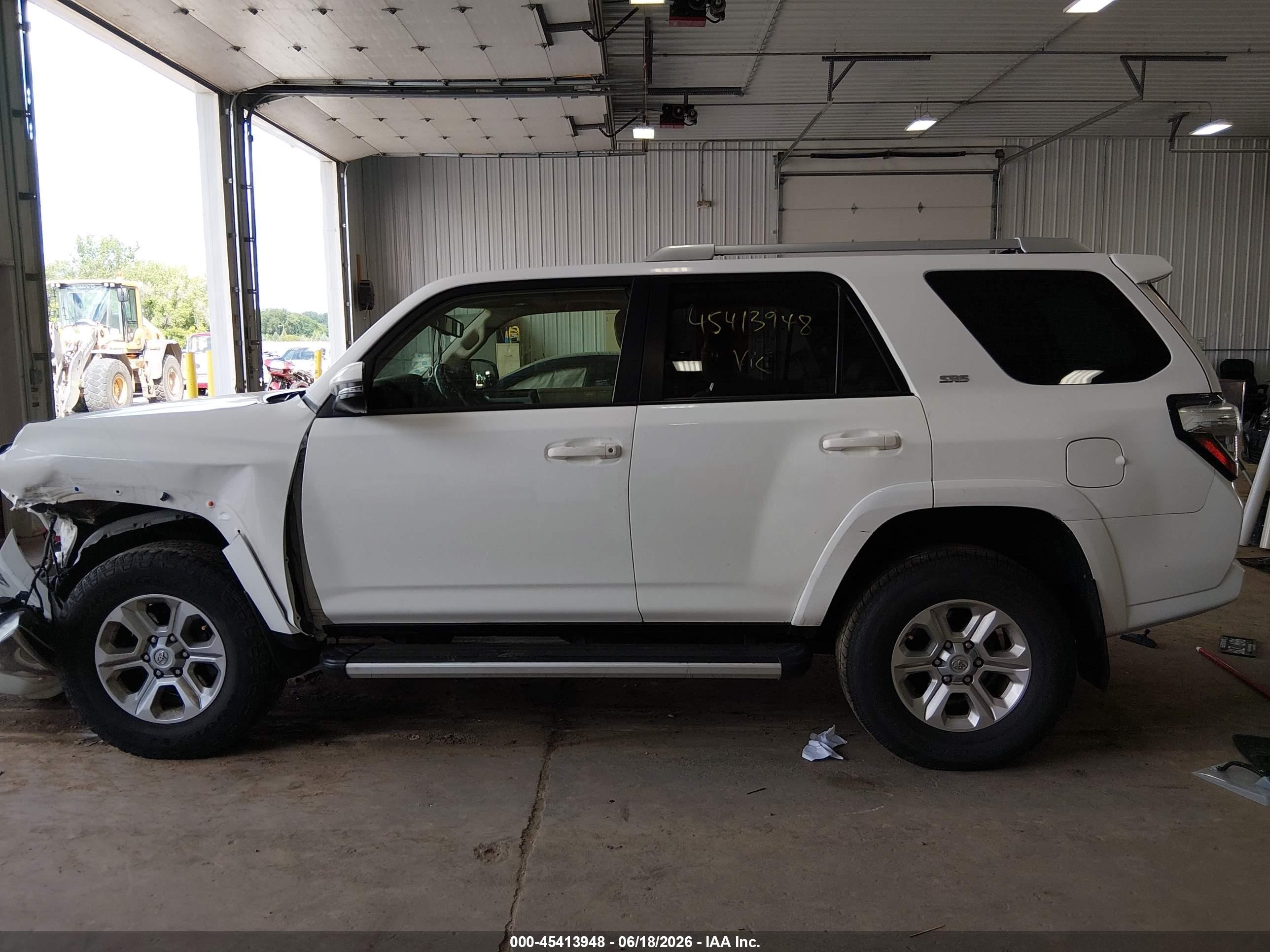 2015 Toyota 4runner Sr5 Premium White vin: JTEBU5JR7F5204020