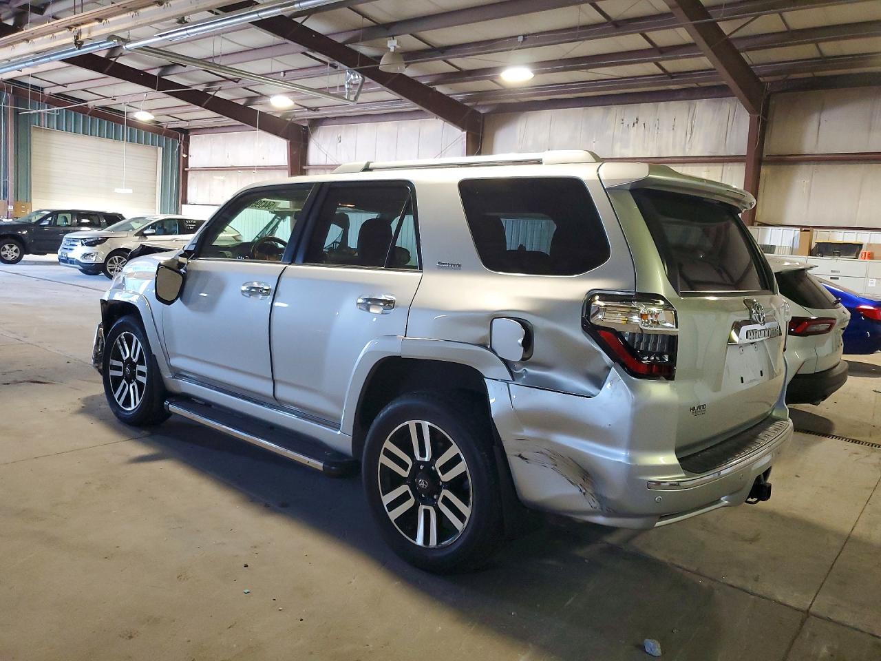 2015 Toyota 4runner Limited Silver vin: JTEBU5JR7F5211680