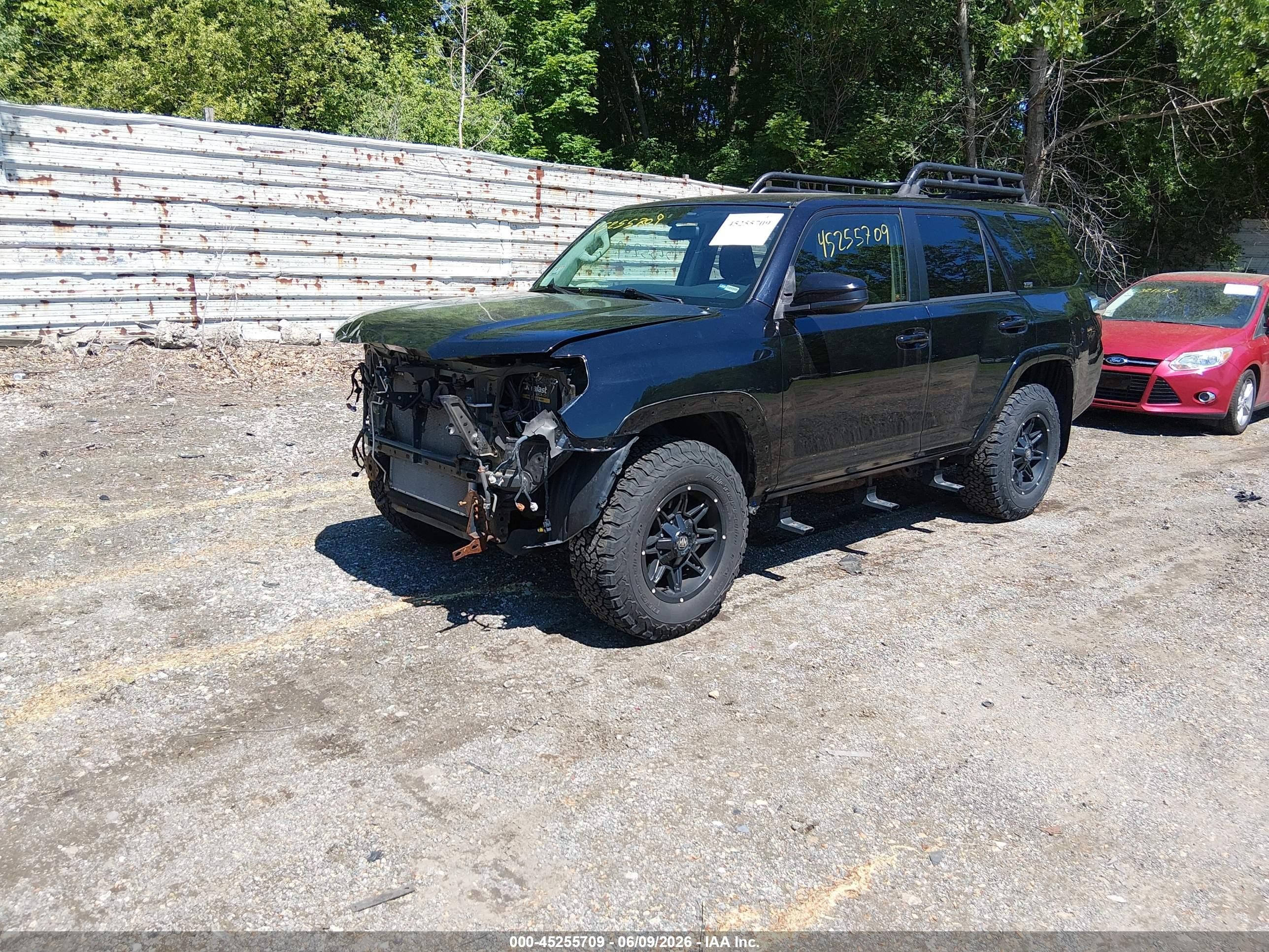 2016 Toyota 4runner Sr5 Black vin: JTEBU5JR7G5311795